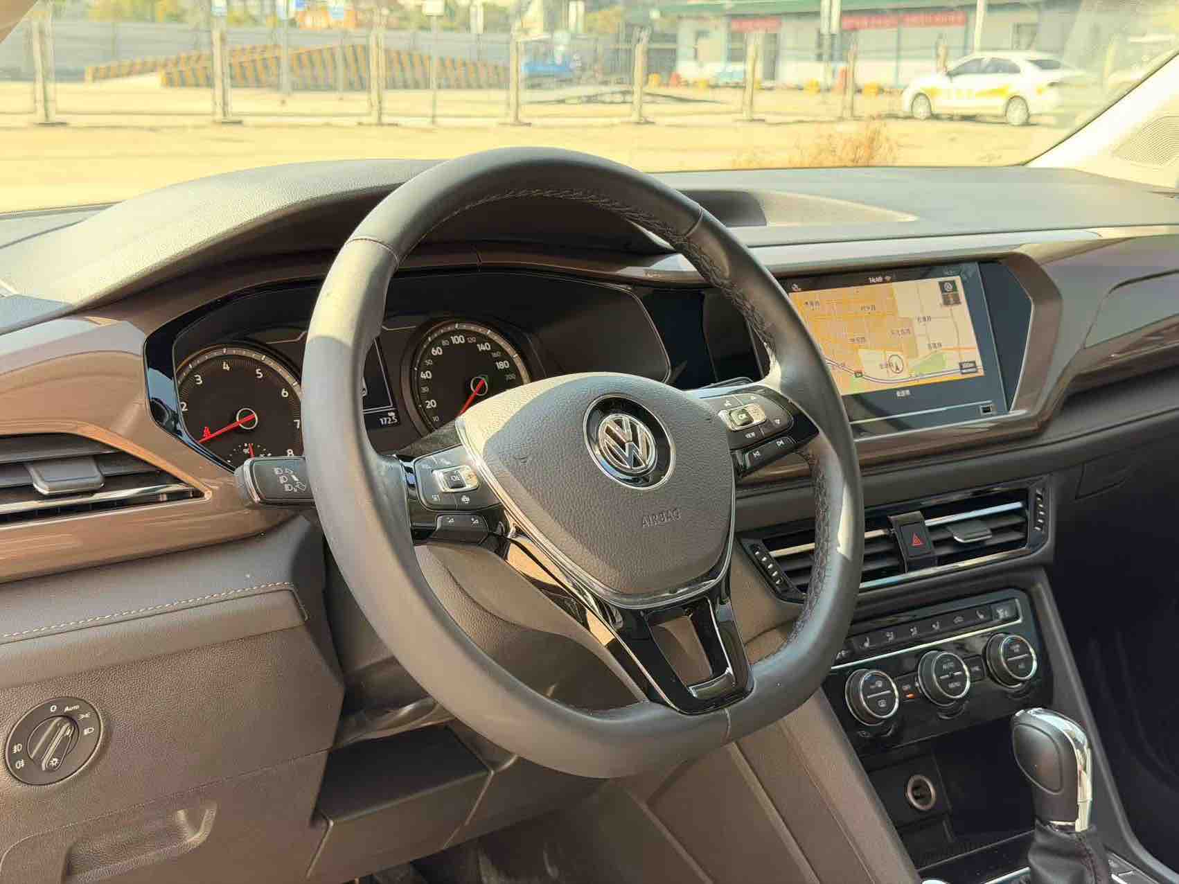 Volkswagen Tharu 2020 #7 Volkswagen Tharu 2020 car image #7
