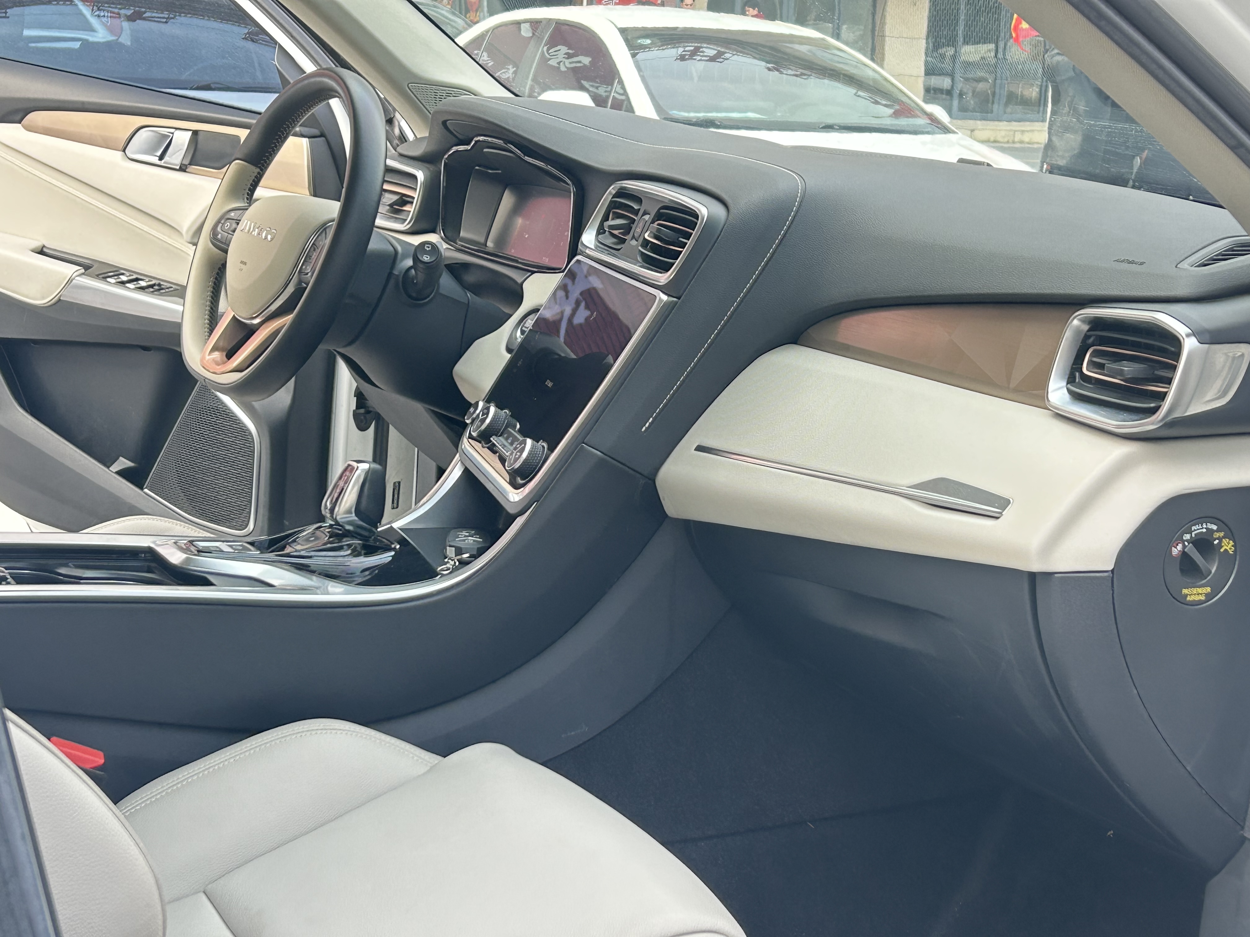 Lynk & Co 01 2021 car image #7