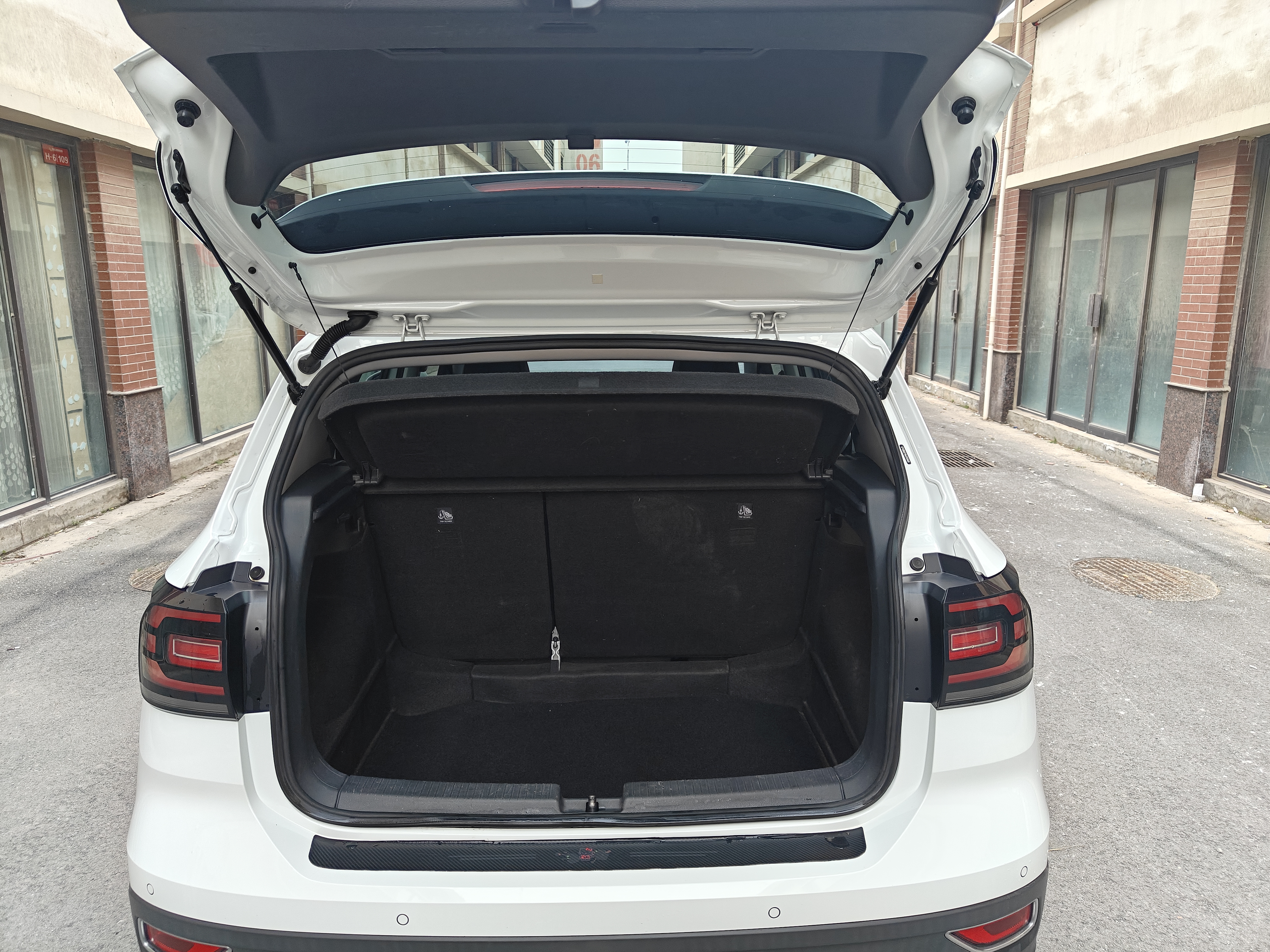 Volkswagen Tacqua 2021 car image #7
