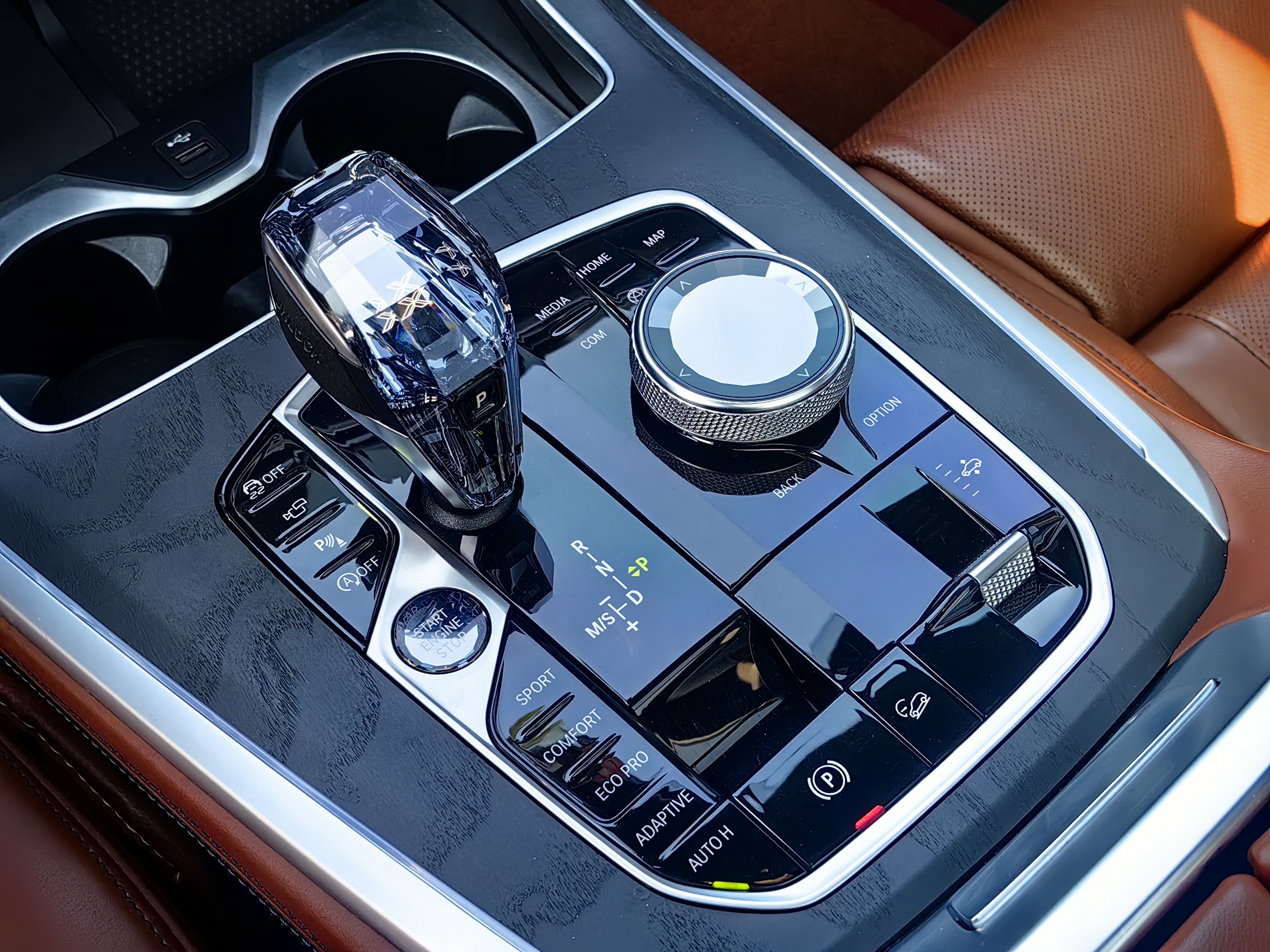 BMW X7 2020 immagine di auto #7