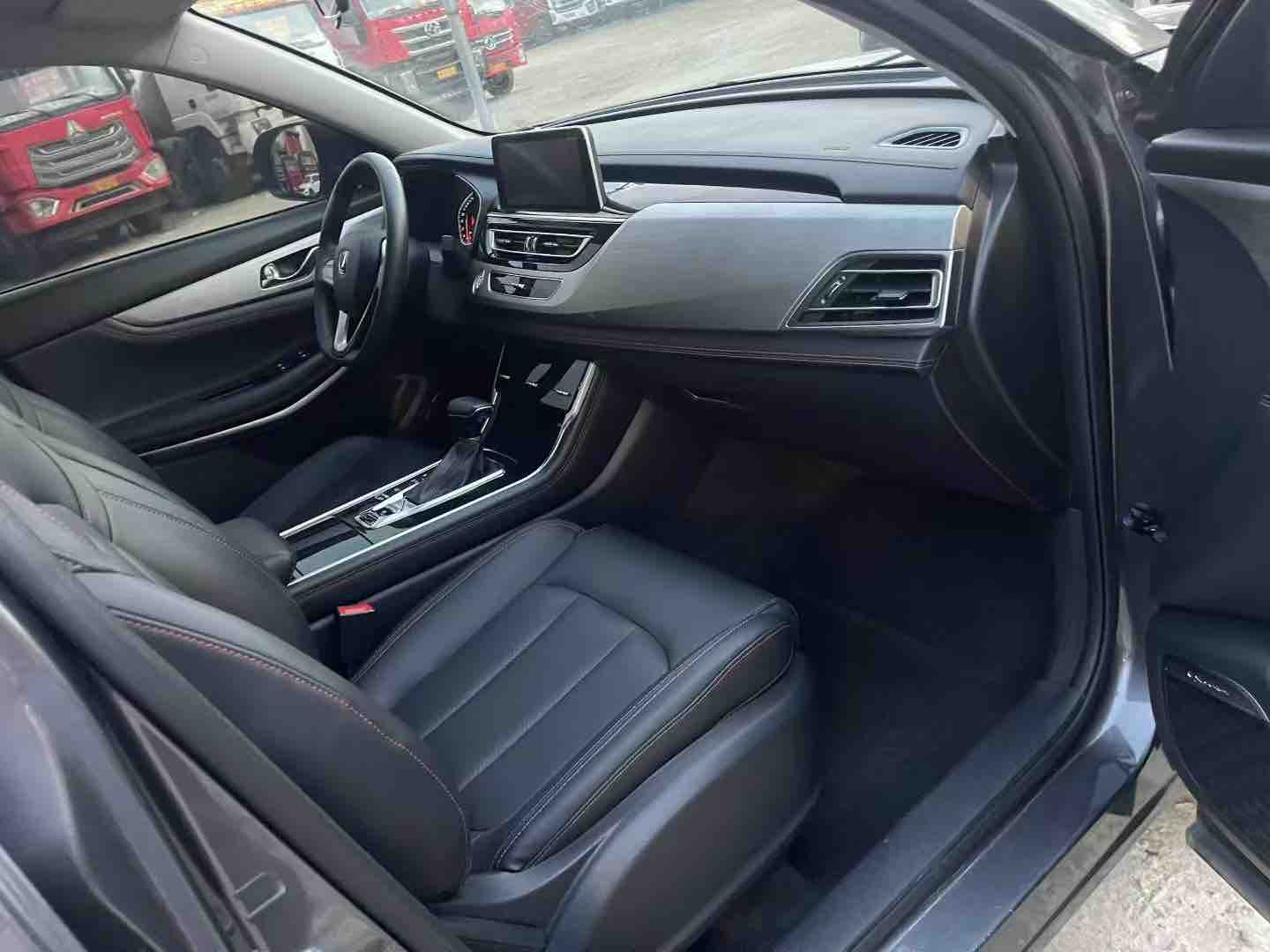 长安 长安CS75 2020 #7 长安 长安CS75 2020 汽车图片 #7