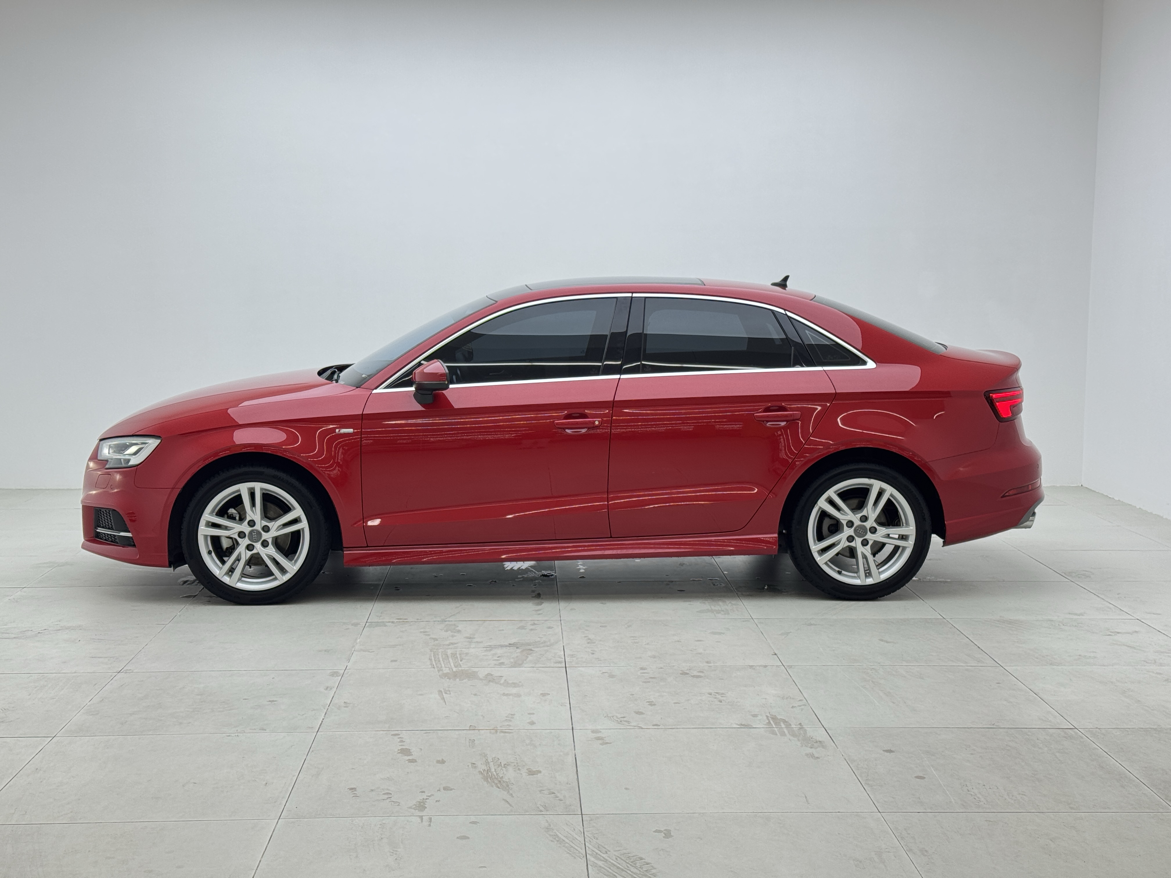 Audi 2020 car image #7
