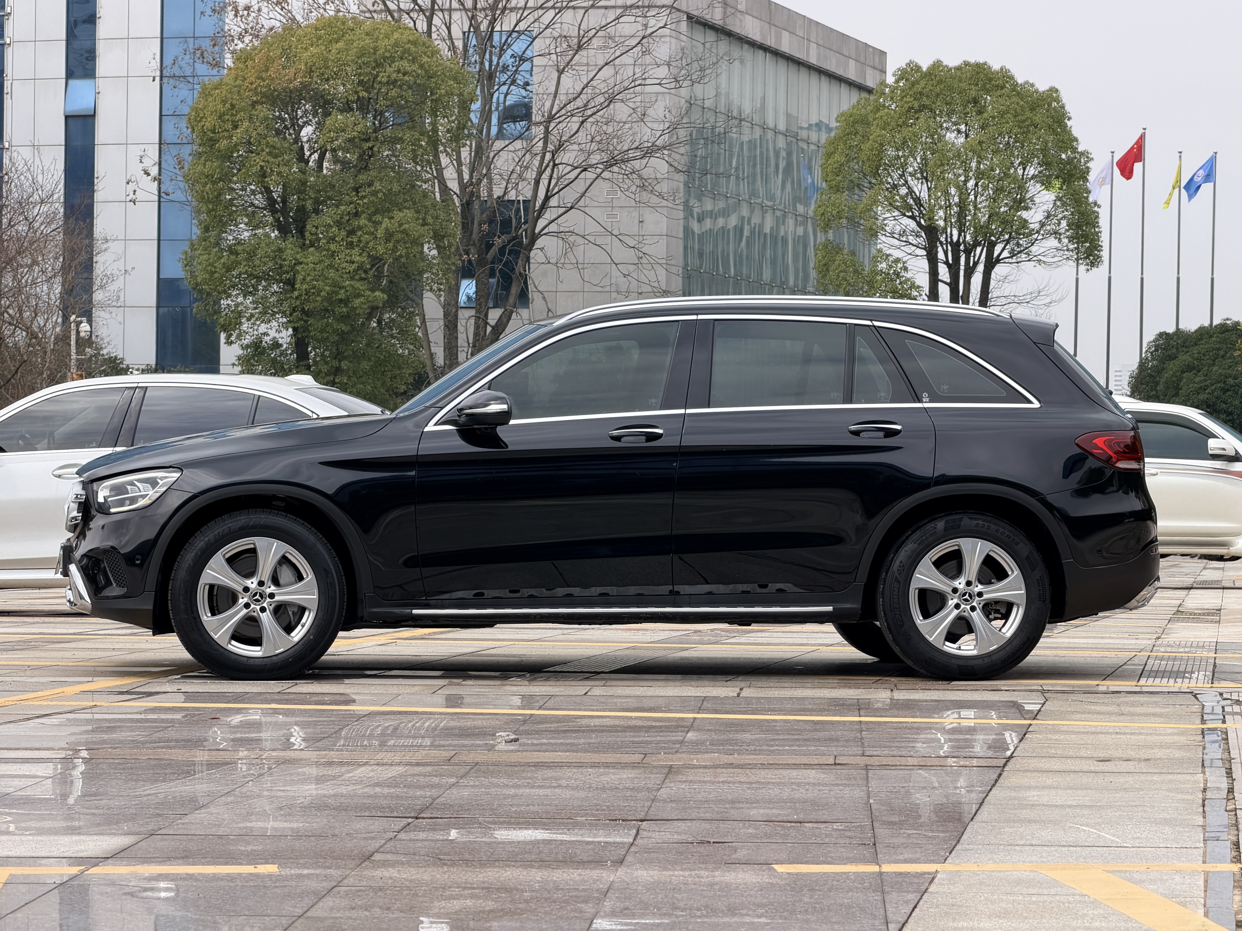 Mercedes-Benz GLC Class 2020 car image #7