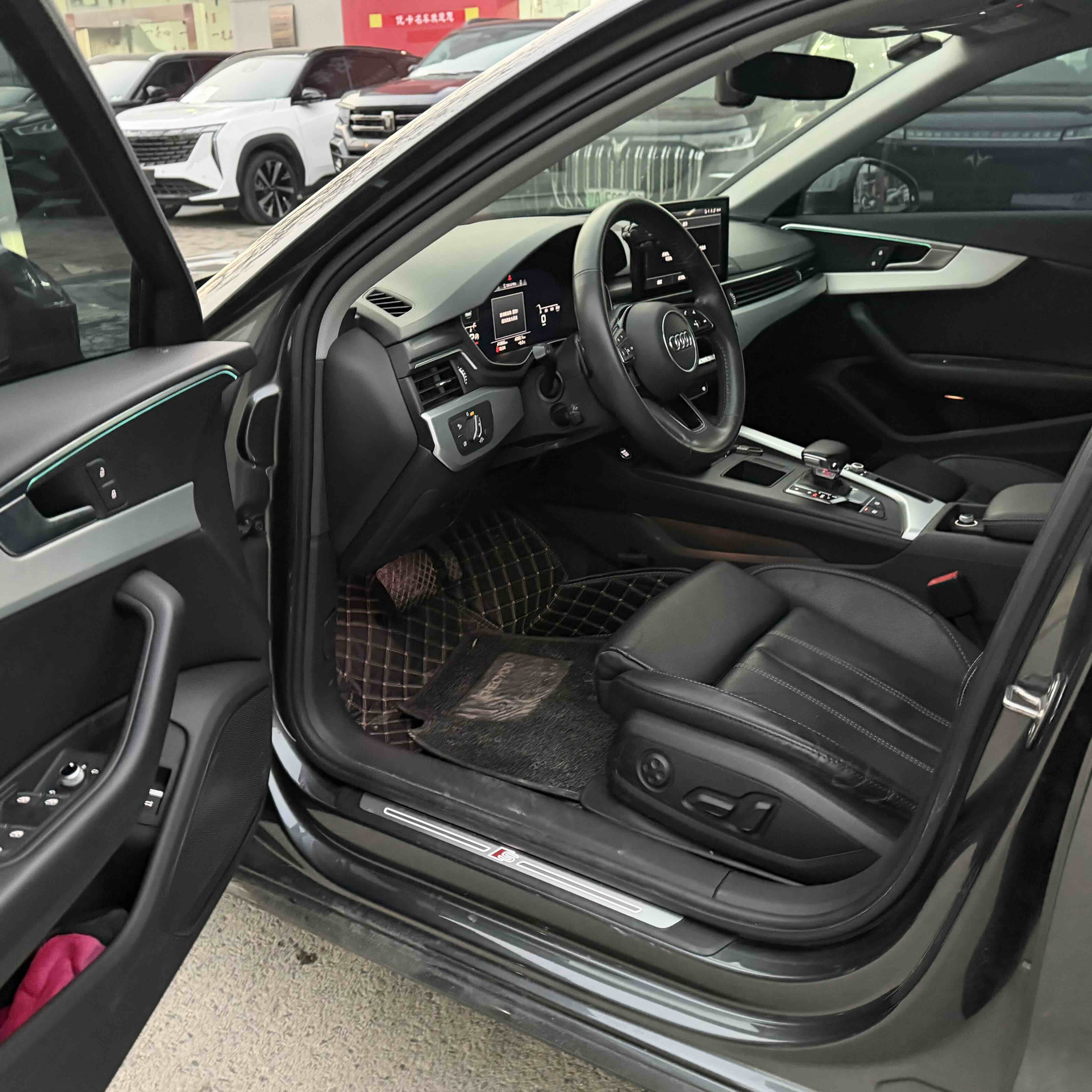 Audi A4L 2020 car image #7