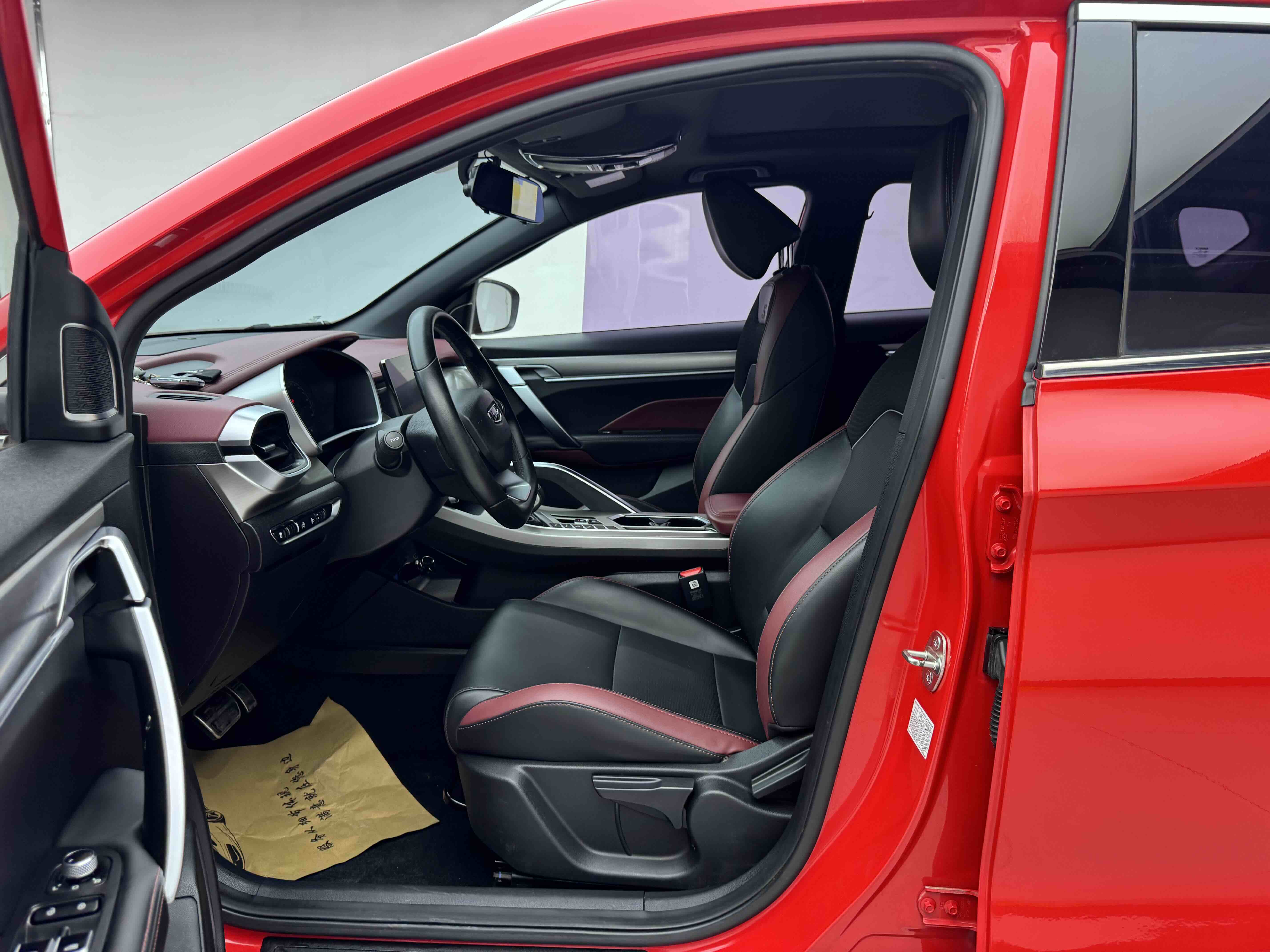 GEELY Coolray 2020 car image #7