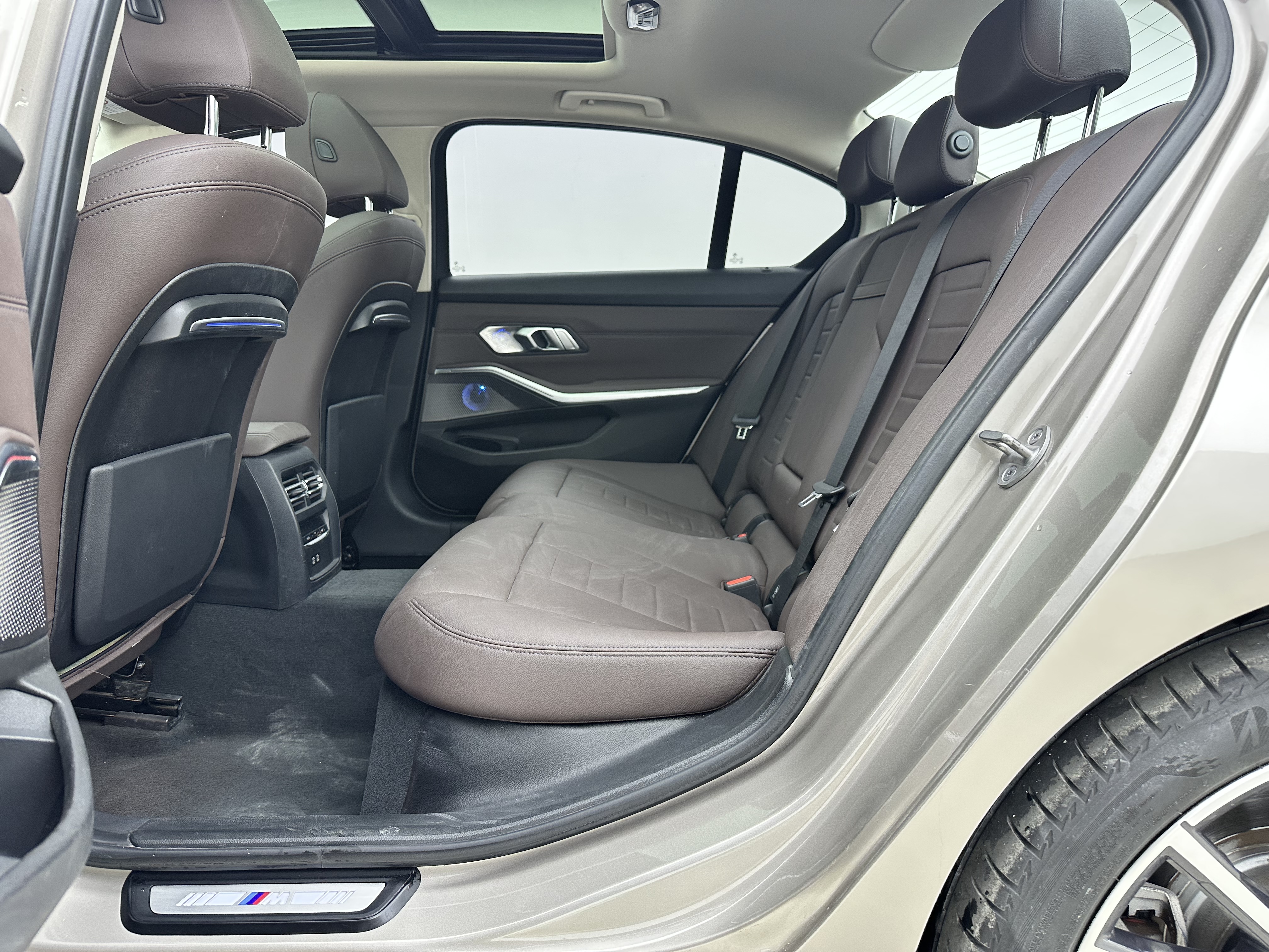 BMW 3 Series 2020 car image #7