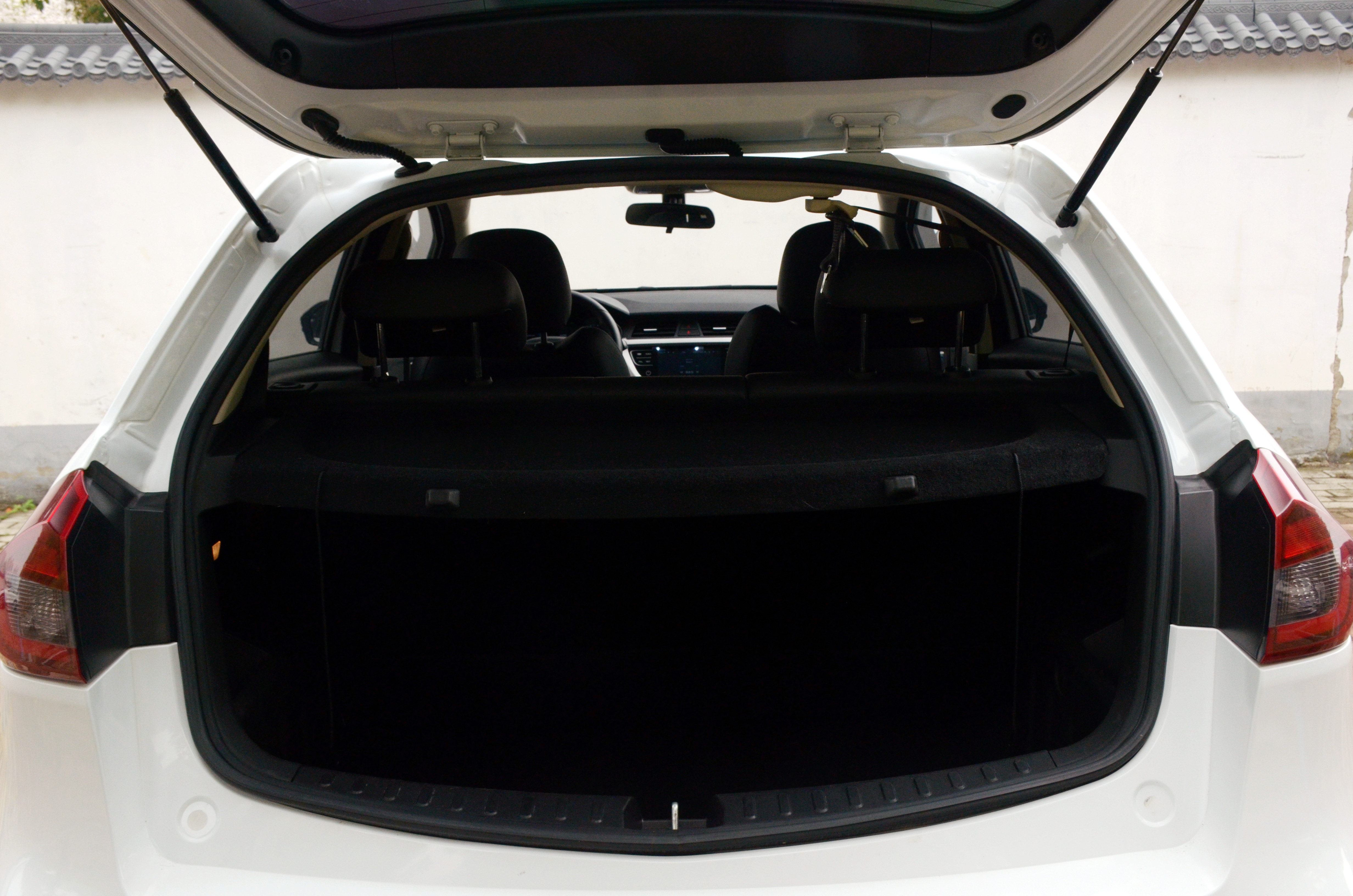 Vision X3 2020 #7 Vision X3 2020 car image #7