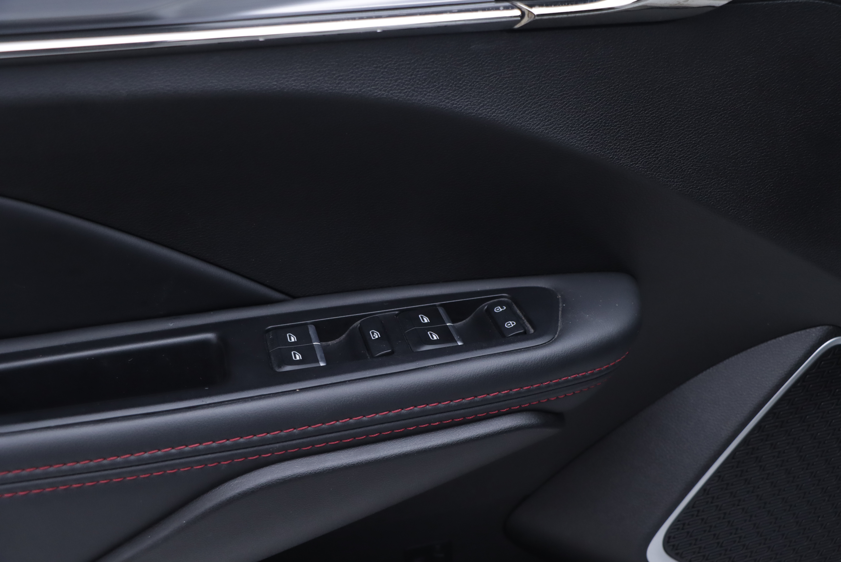 GEELY Binray 2021 car image #7