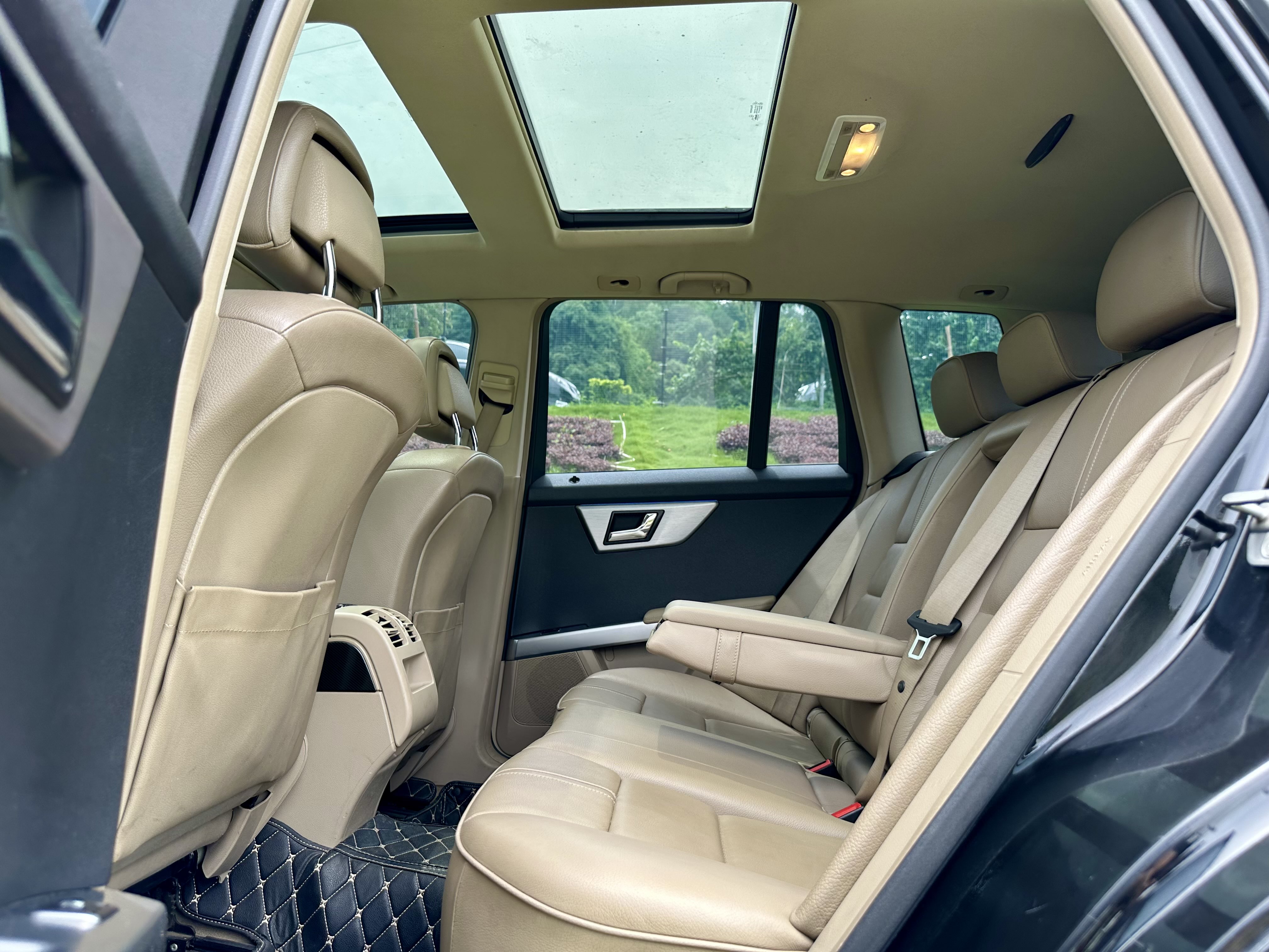 Mercedes-Benz GLK Class (Imported) 2011 immagine di auto #7