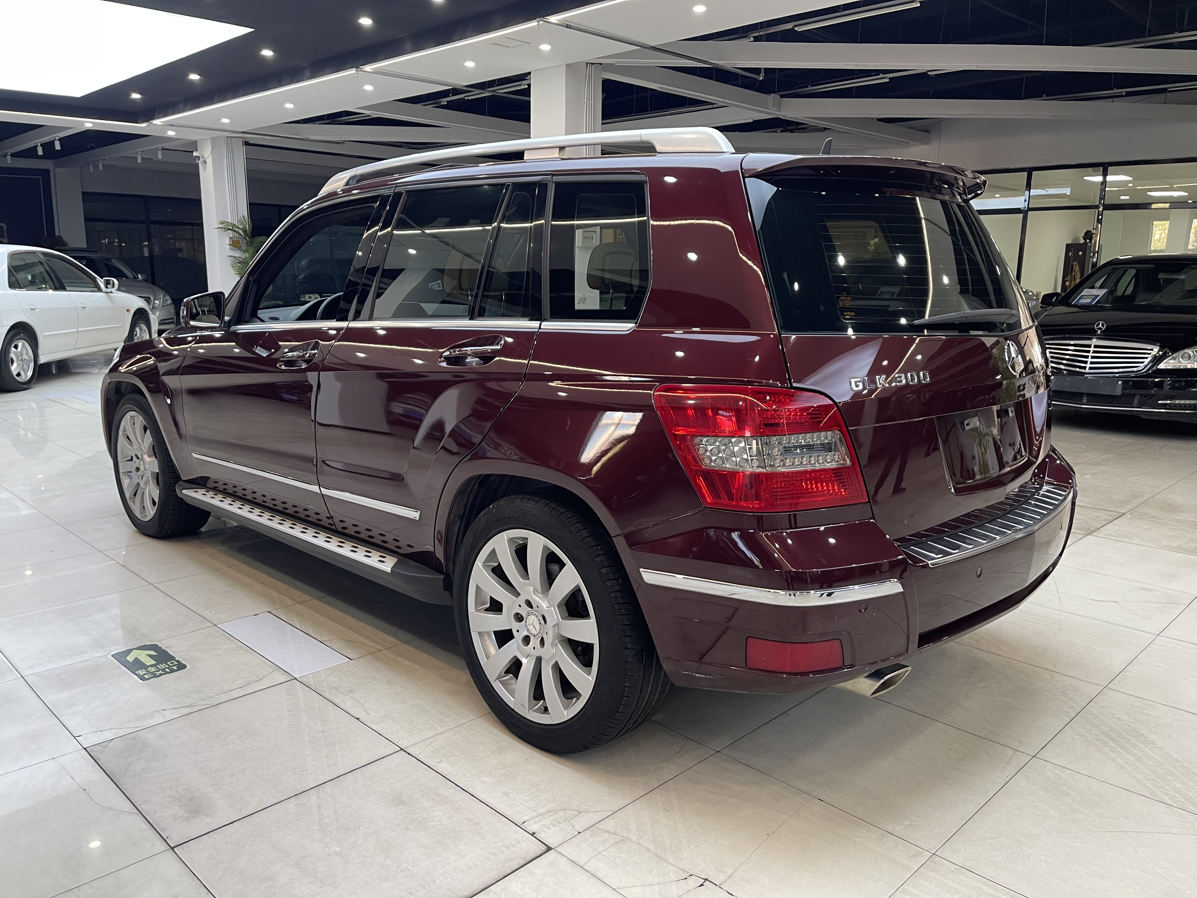 Mercedes-Benz GLK Class (Imported) 2010 car image #7