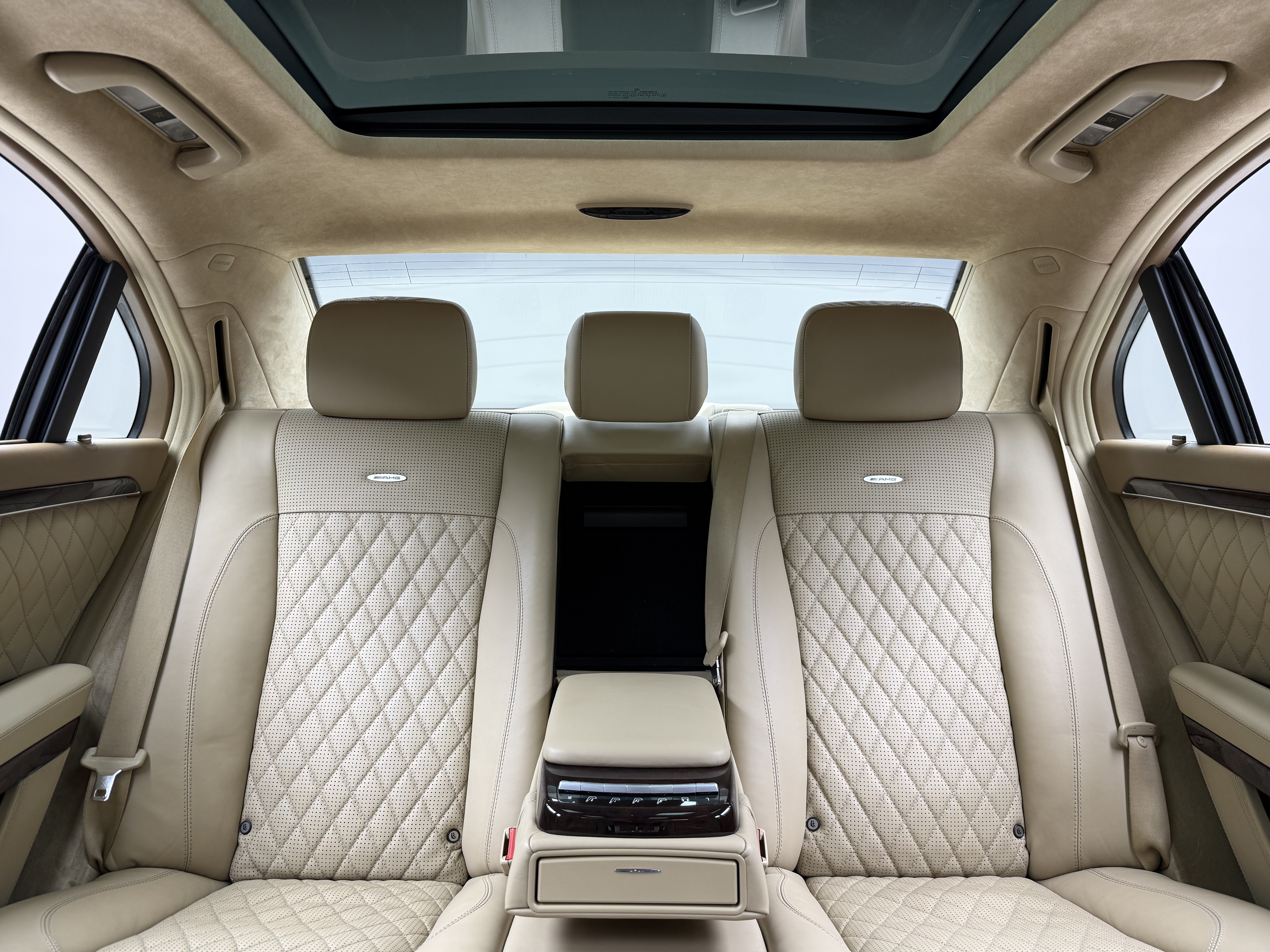 Mercedes-Benz S AMG 2010 car image #7