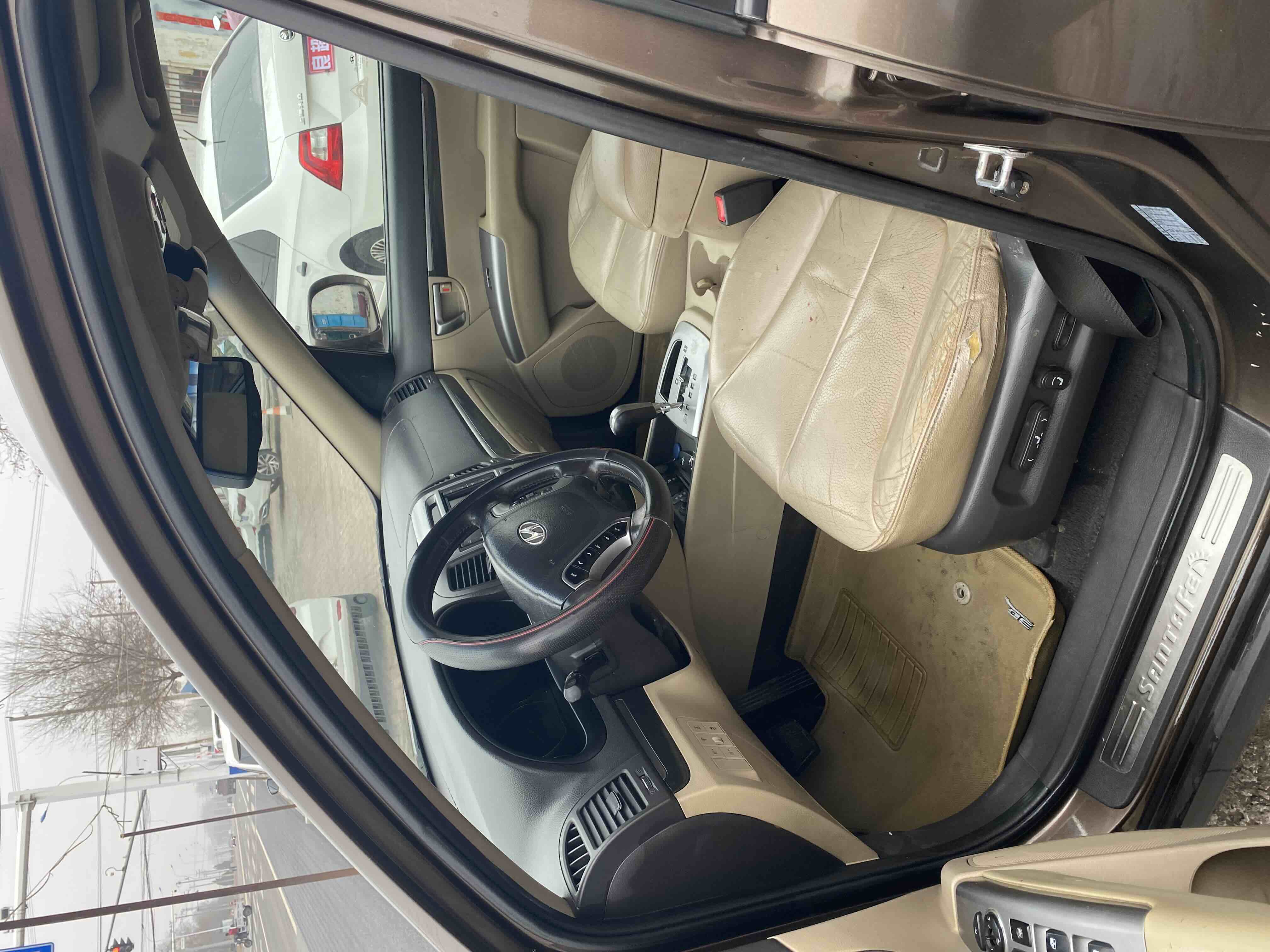 Hyundai Santa Fe Classic 2010 car image #7