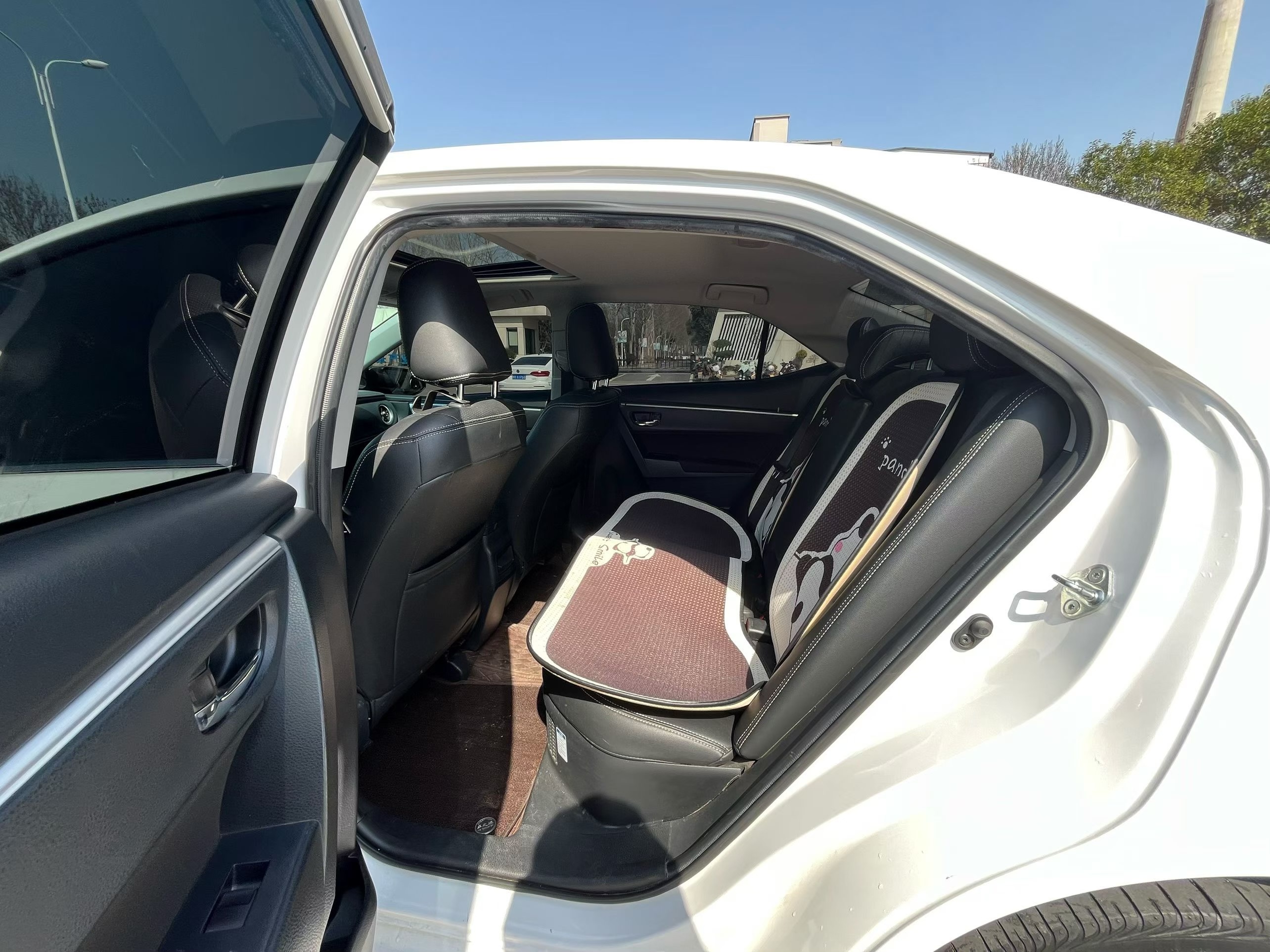 Toyota Corolla Hybird E+ 2022 car image #7