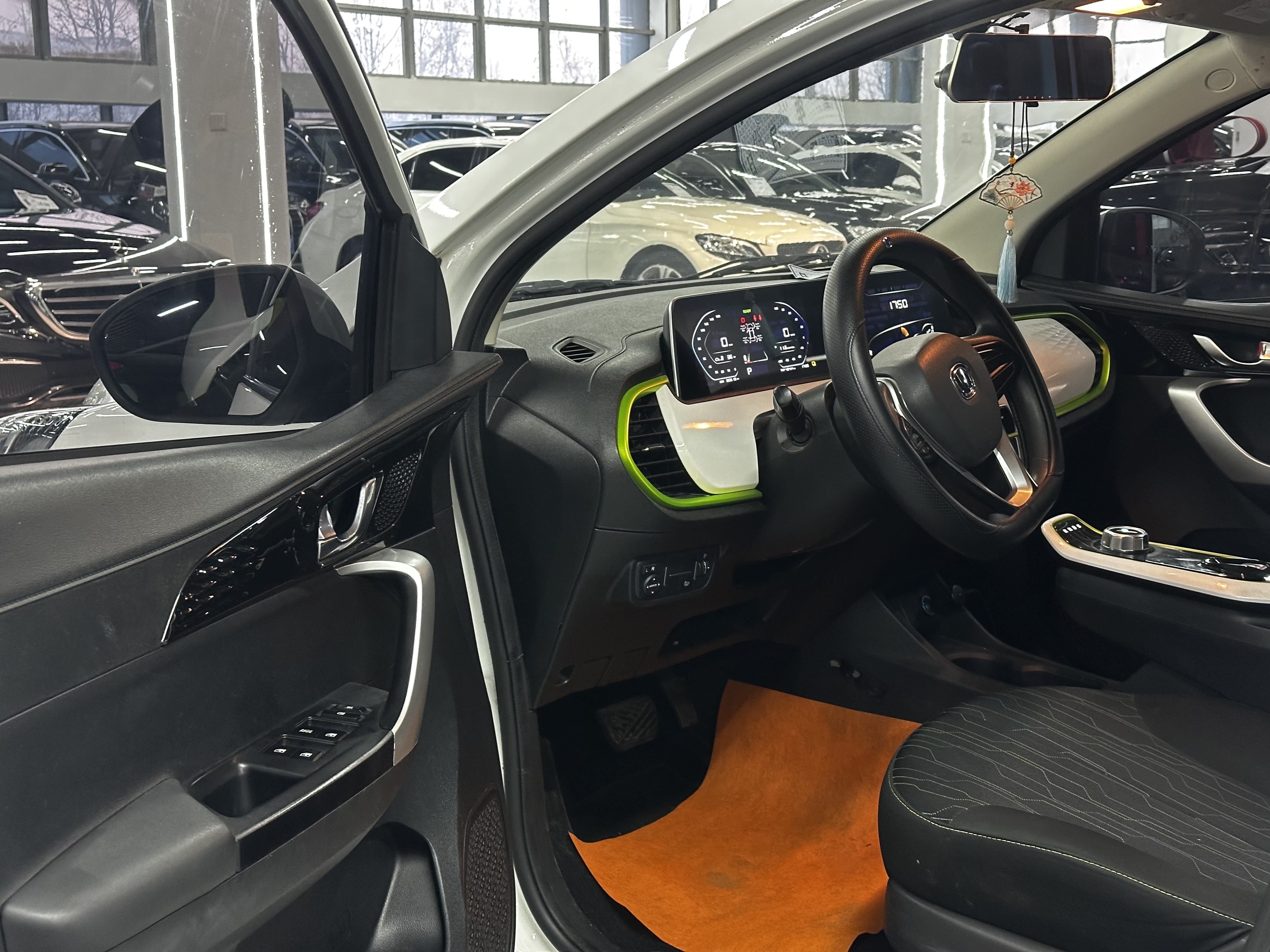 Changan BenBen E-Star 2020 immagine di auto #7