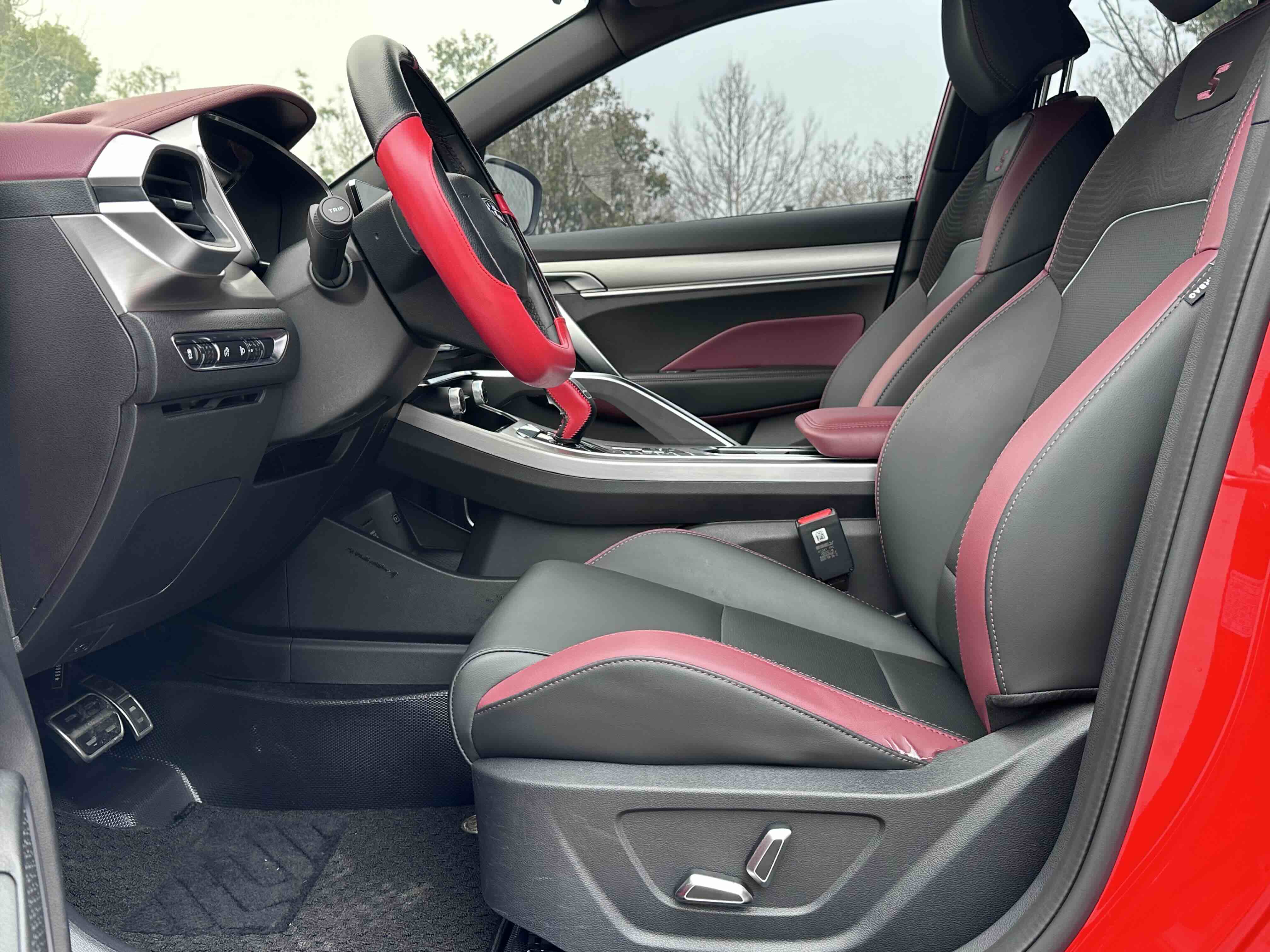 GEELY Coolray 2020 #7 GEELY Coolray 2020 car image #7