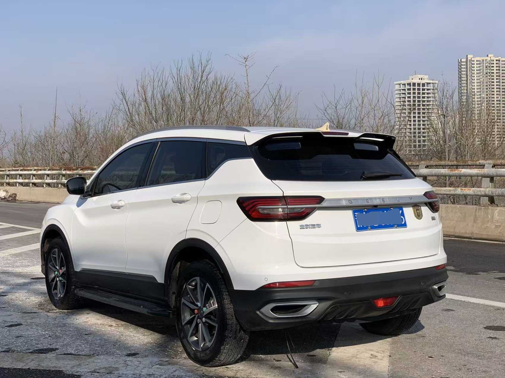GEELY Coolray 2021 immagine di auto #7