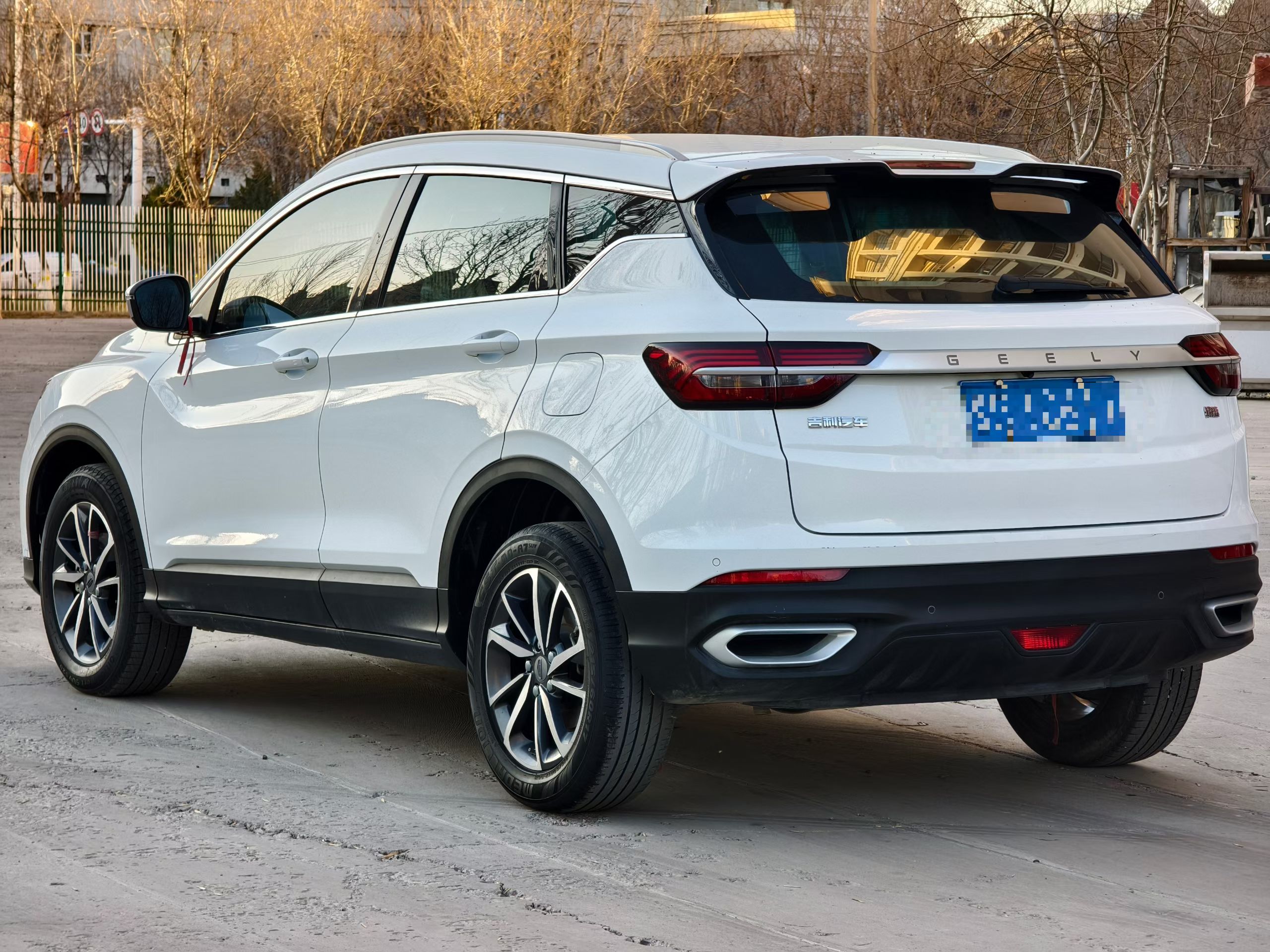 GEELY Coolray 2021 car image #7