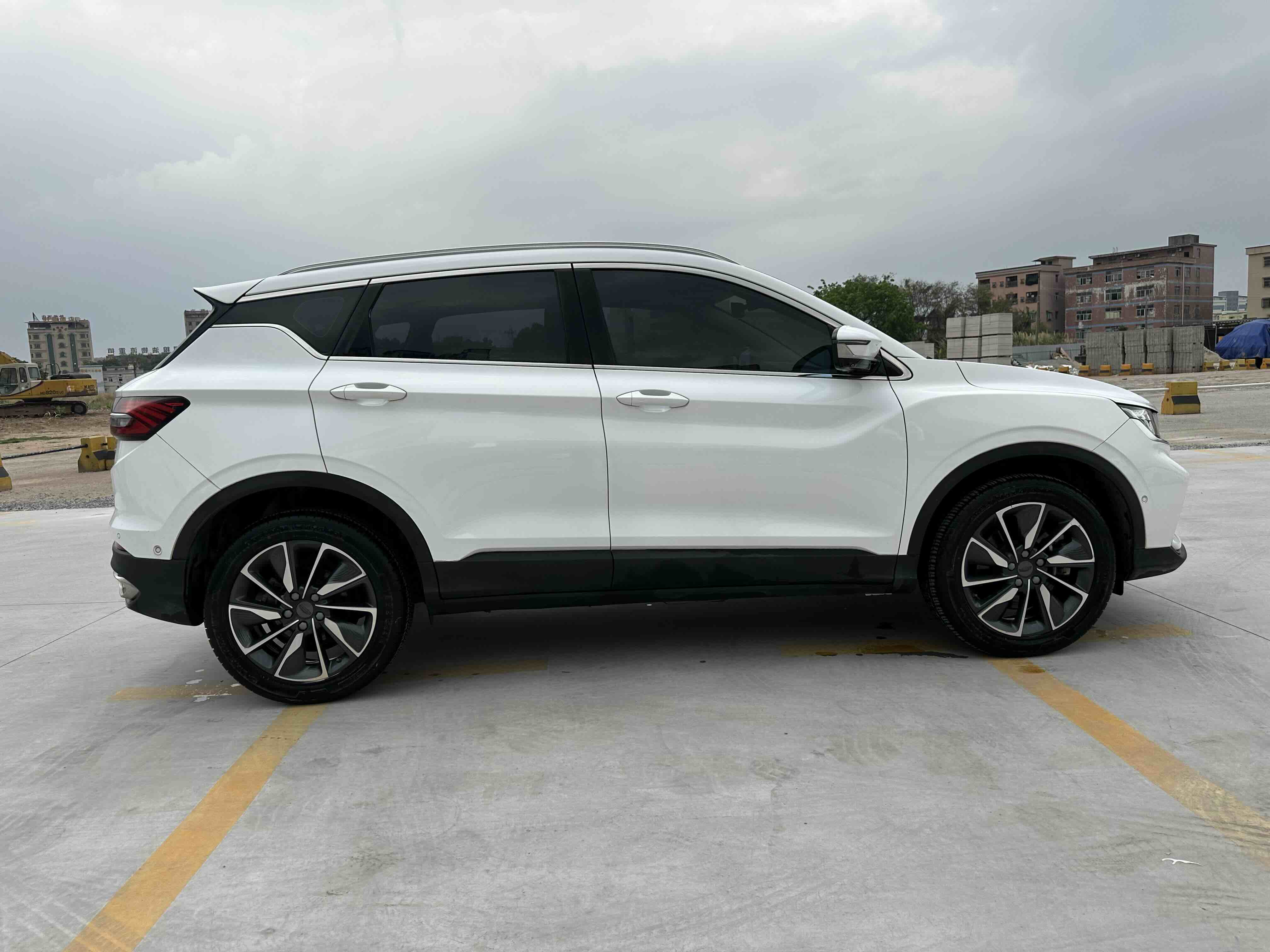 GEELY Coolray New Energy 2019 car image #7