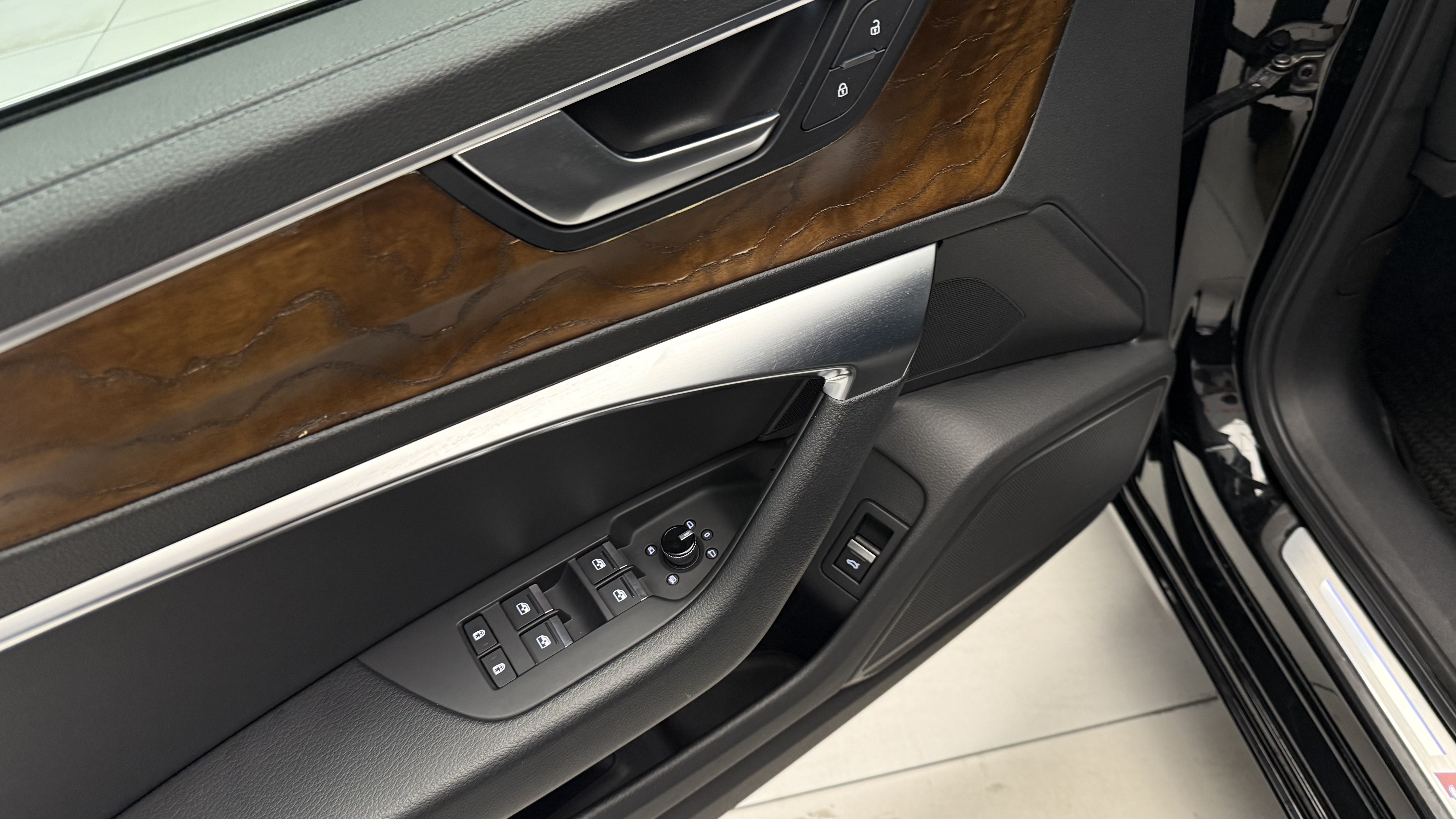 Audi A6L 2020 #7 Audi A6L 2020 car image #7
