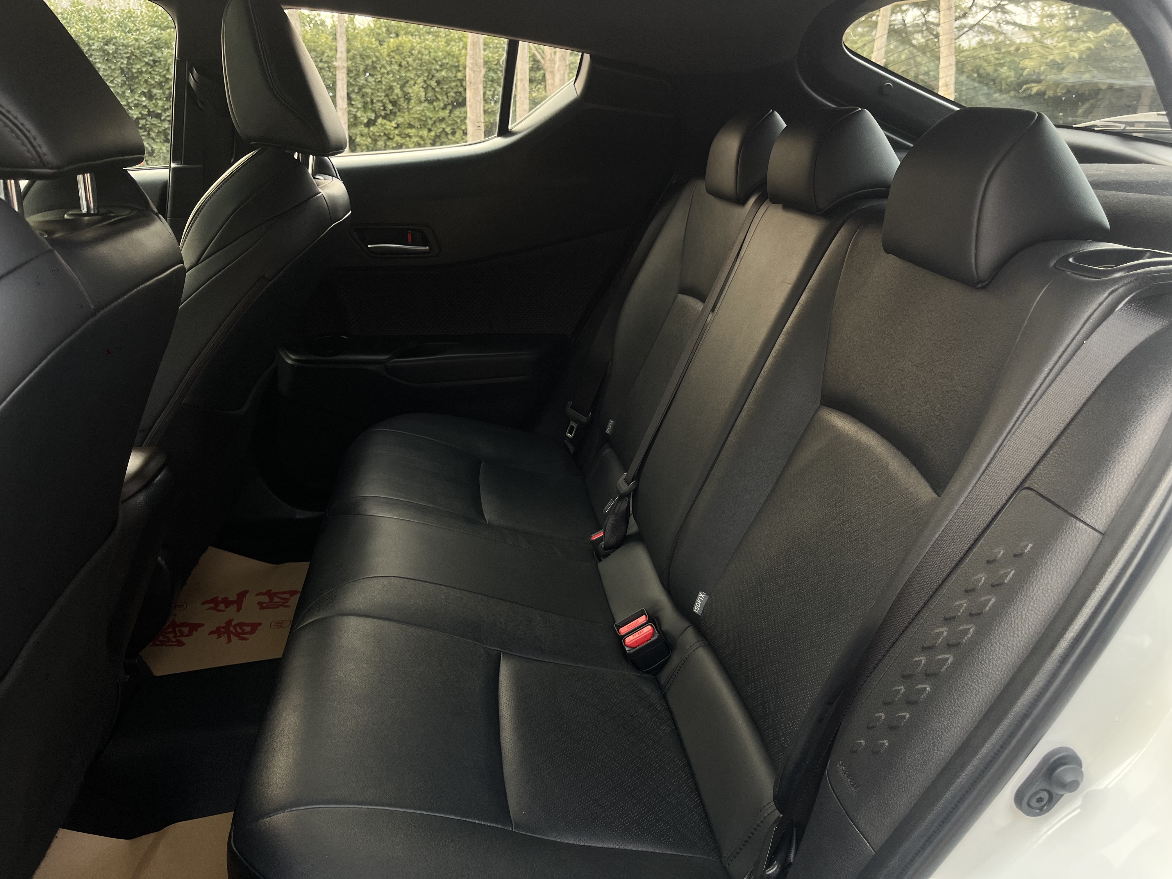 Toyota C-HR EV 2020 immagine di auto #7