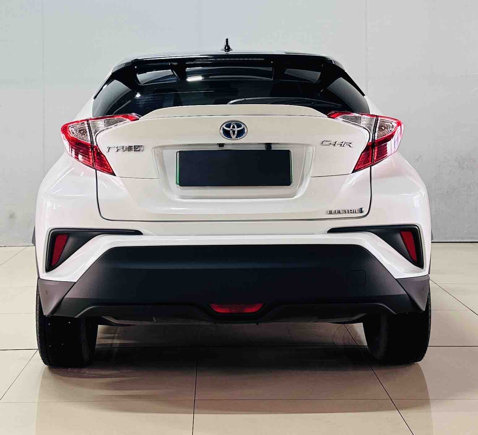 Toyota C-HR EV 2021 immagine di auto #7