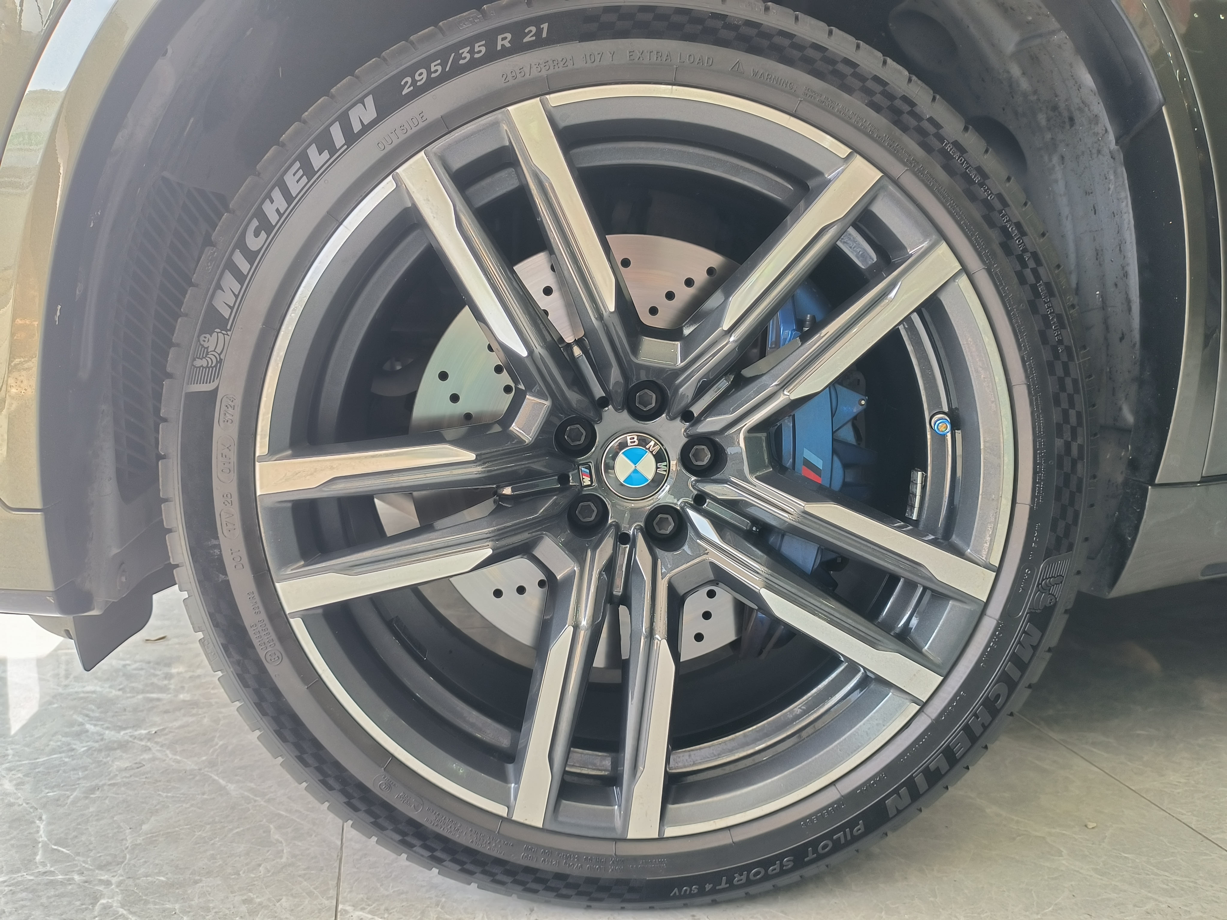 BMW X5 M 2020 #7 BMW X5 M 2020 immagine di auto #7