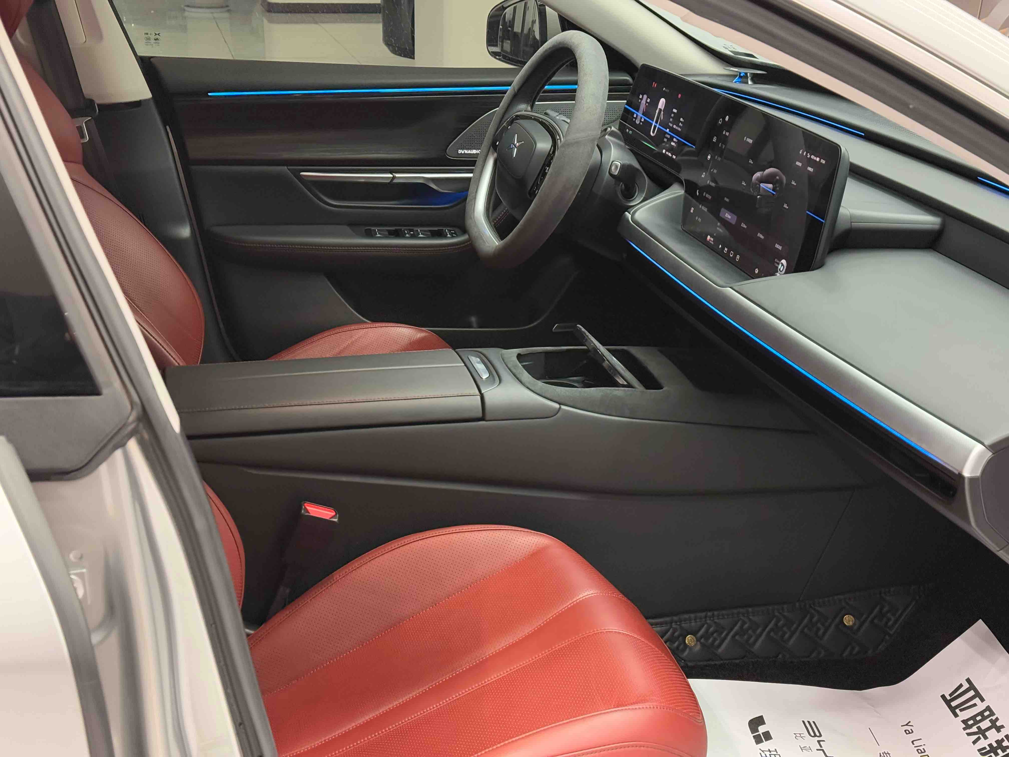 Xpeng P7 2020 imagem de carro #7