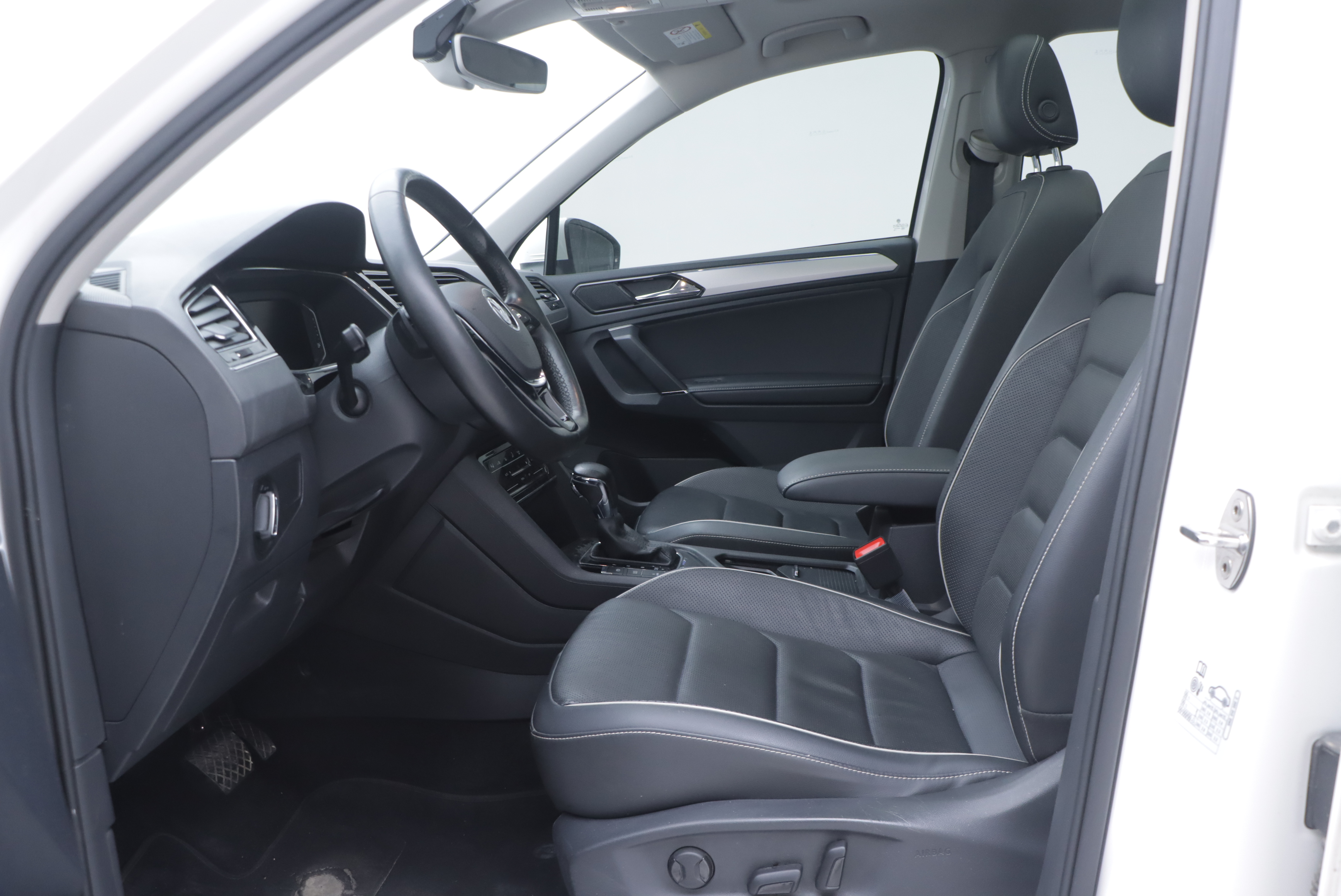 Volkswagen Tiguan L New Energy 2020 #7 Volkswagen Tiguan L New Energy 2020 imagem de carro #7