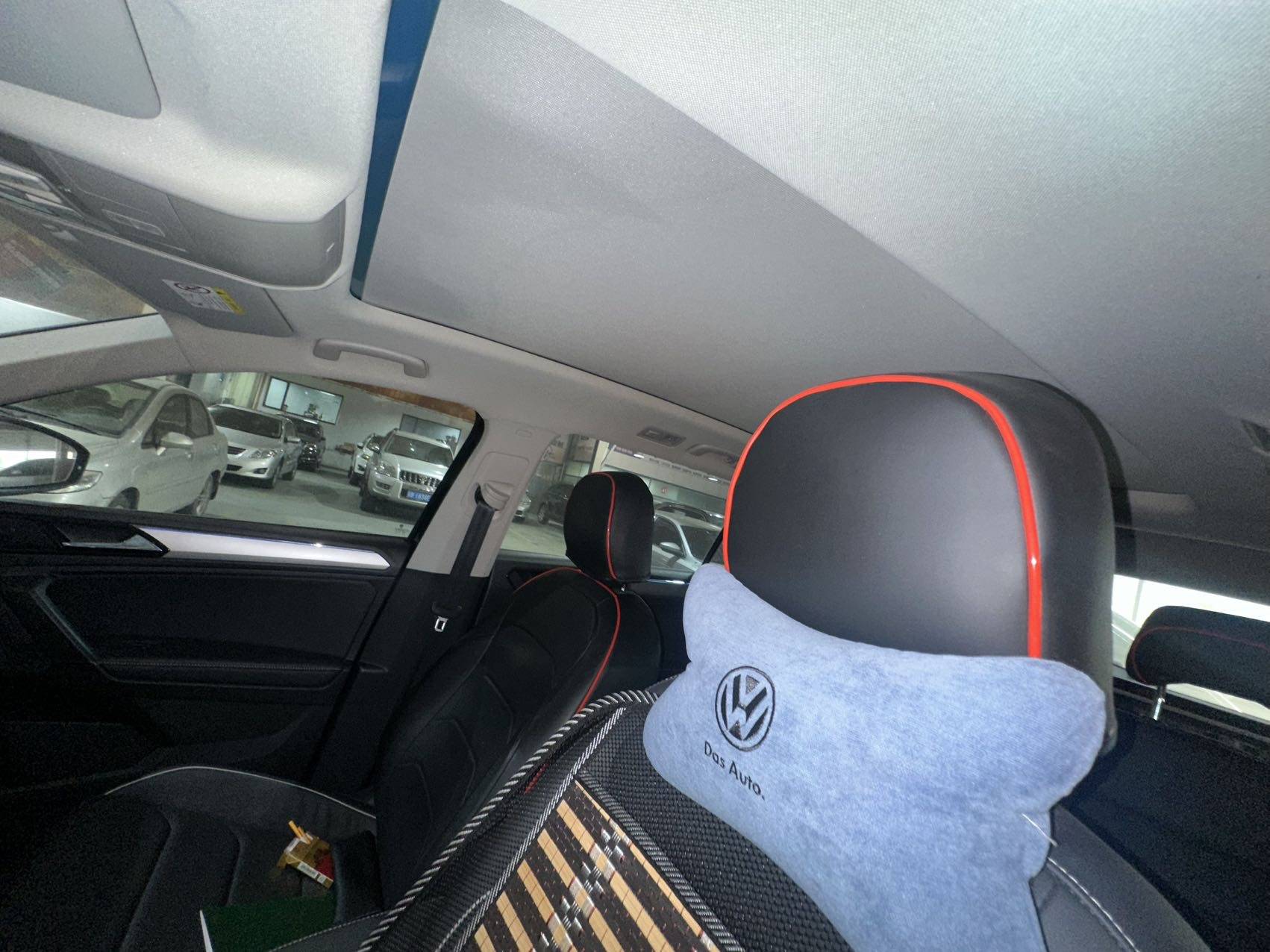 Volkswagen Tiguan L New Energy 2020 изображение автомобиля #7