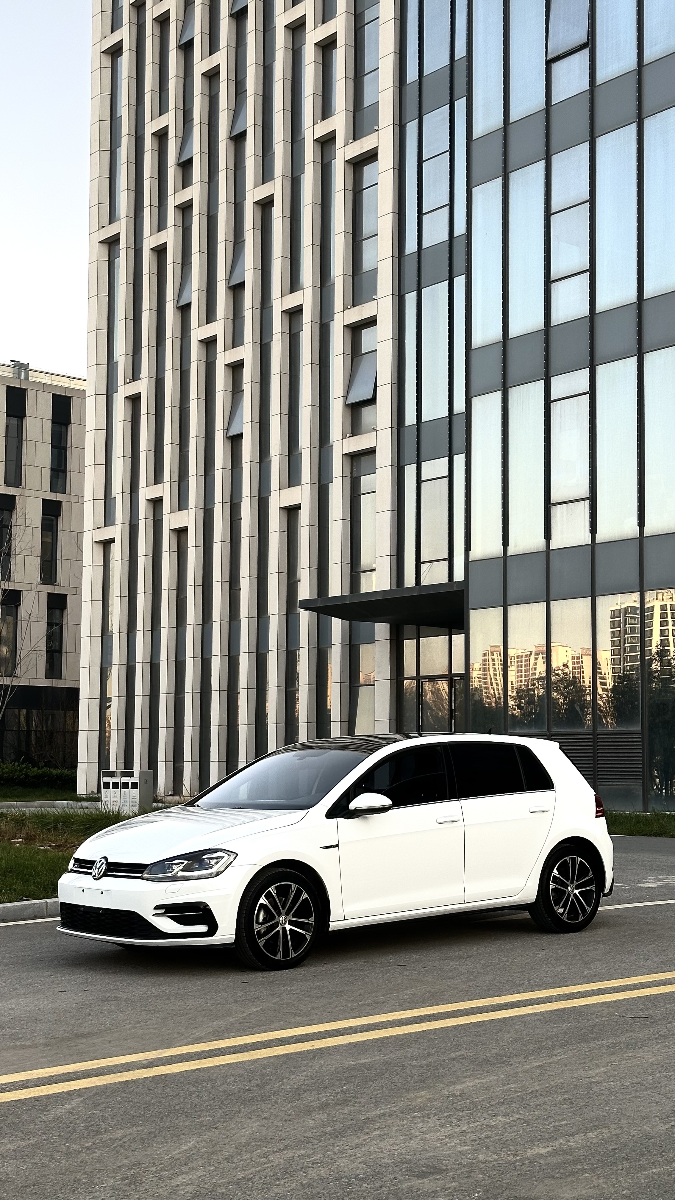 Volkswagen Golf 2020 #7 Volkswagen Golf 2020 car image #7