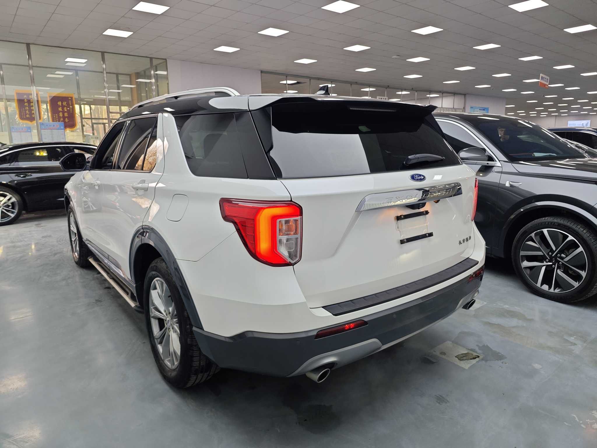 Ford Explorer 2020 #7 Ford Explorer 2020 car image #7