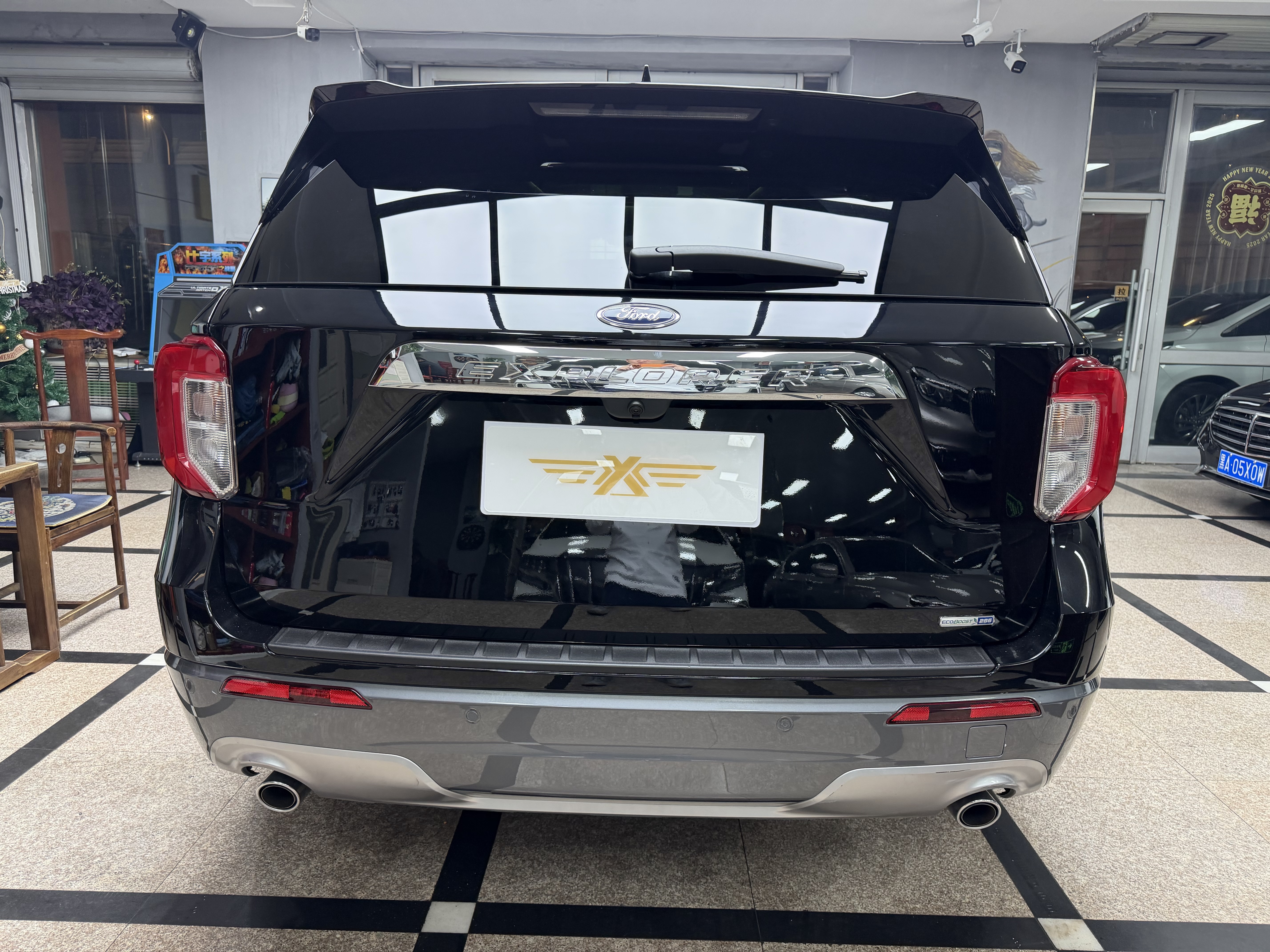 Ford Explorer 2022 car image #7