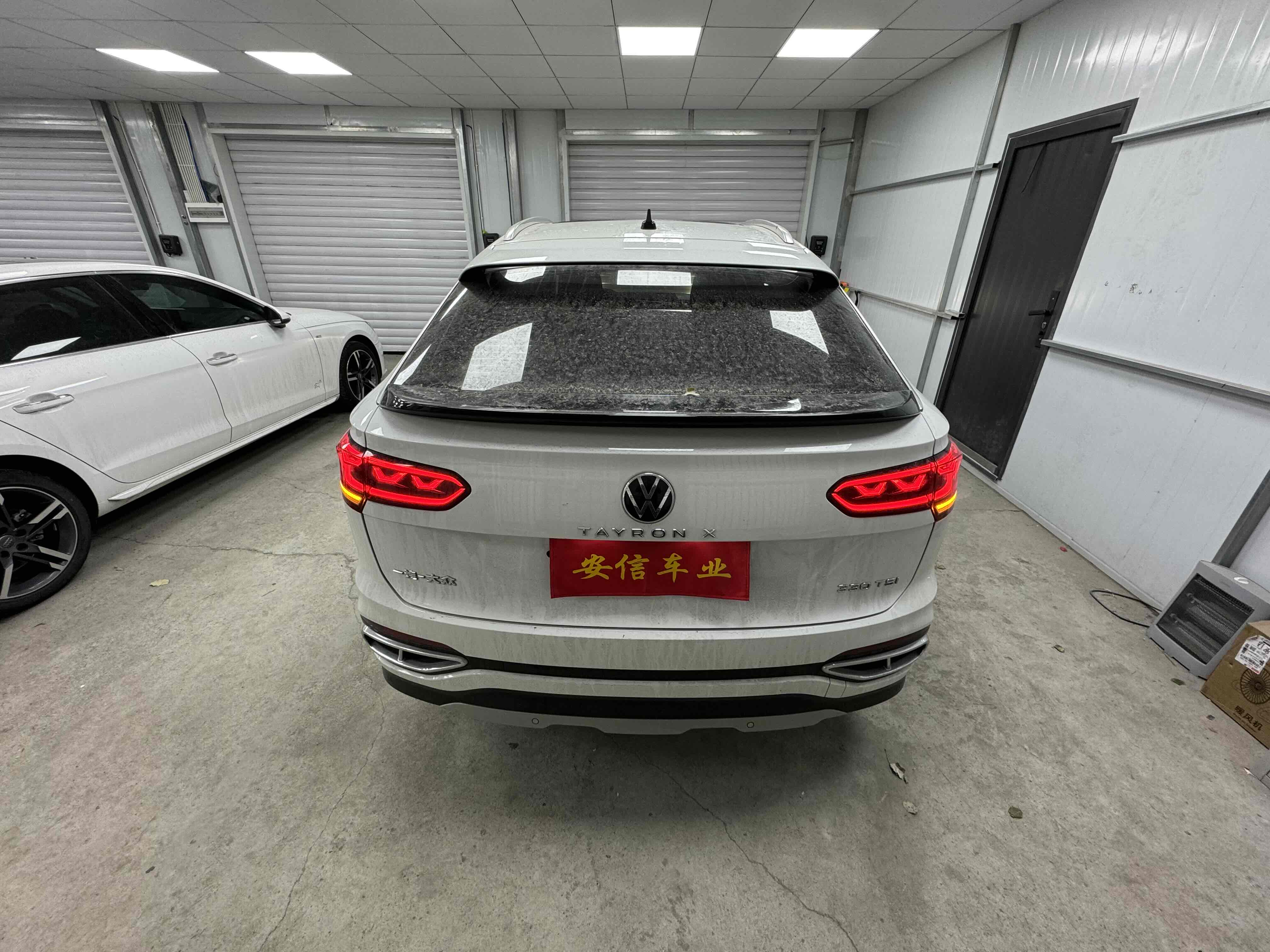 Volkswagen Tayron X 2022 #7 Volkswagen Tayron X 2022 car image #7