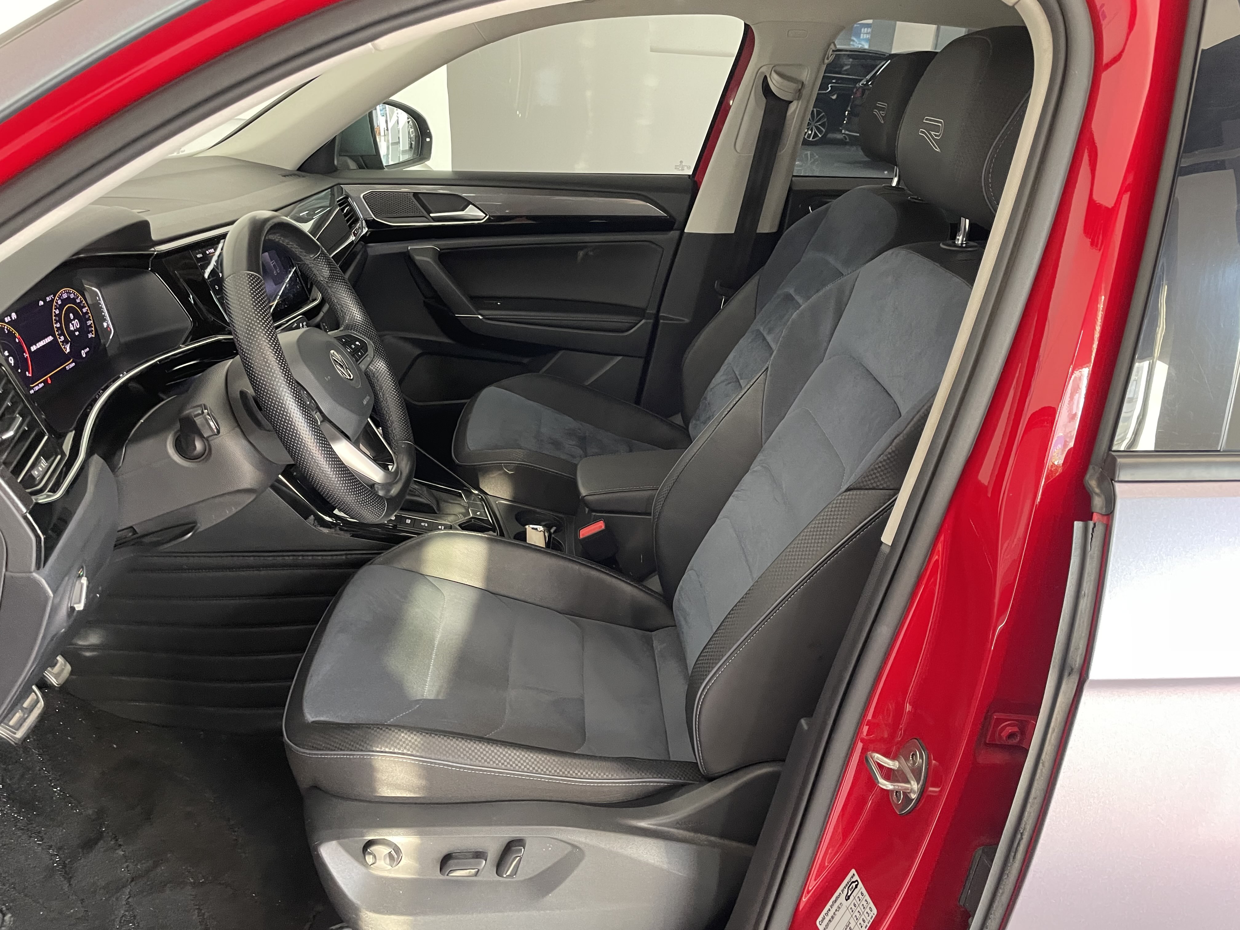 Volkswagen Tayron X 2021 car image #7