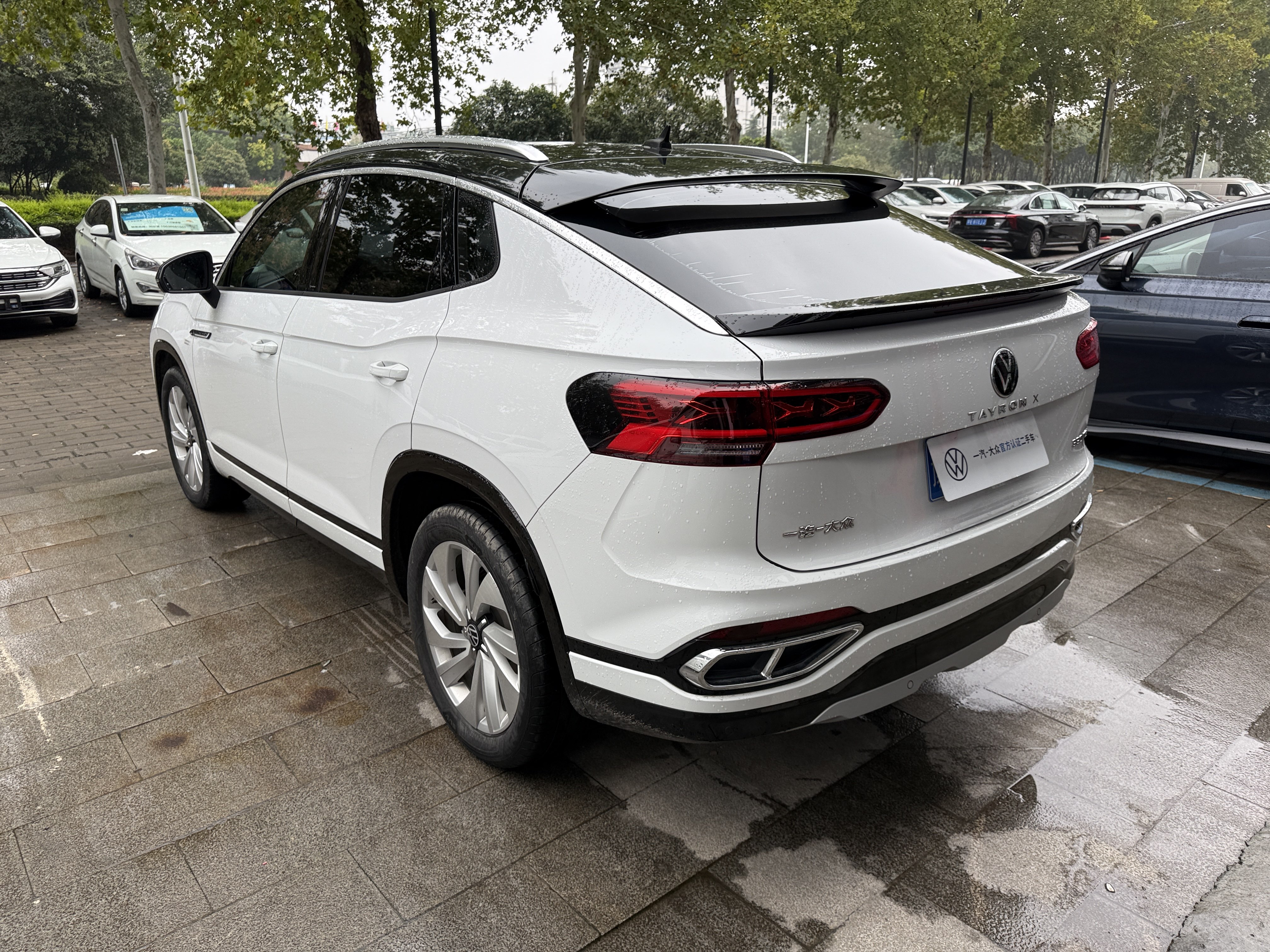 Volkswagen Tayron X 2022 car image #7