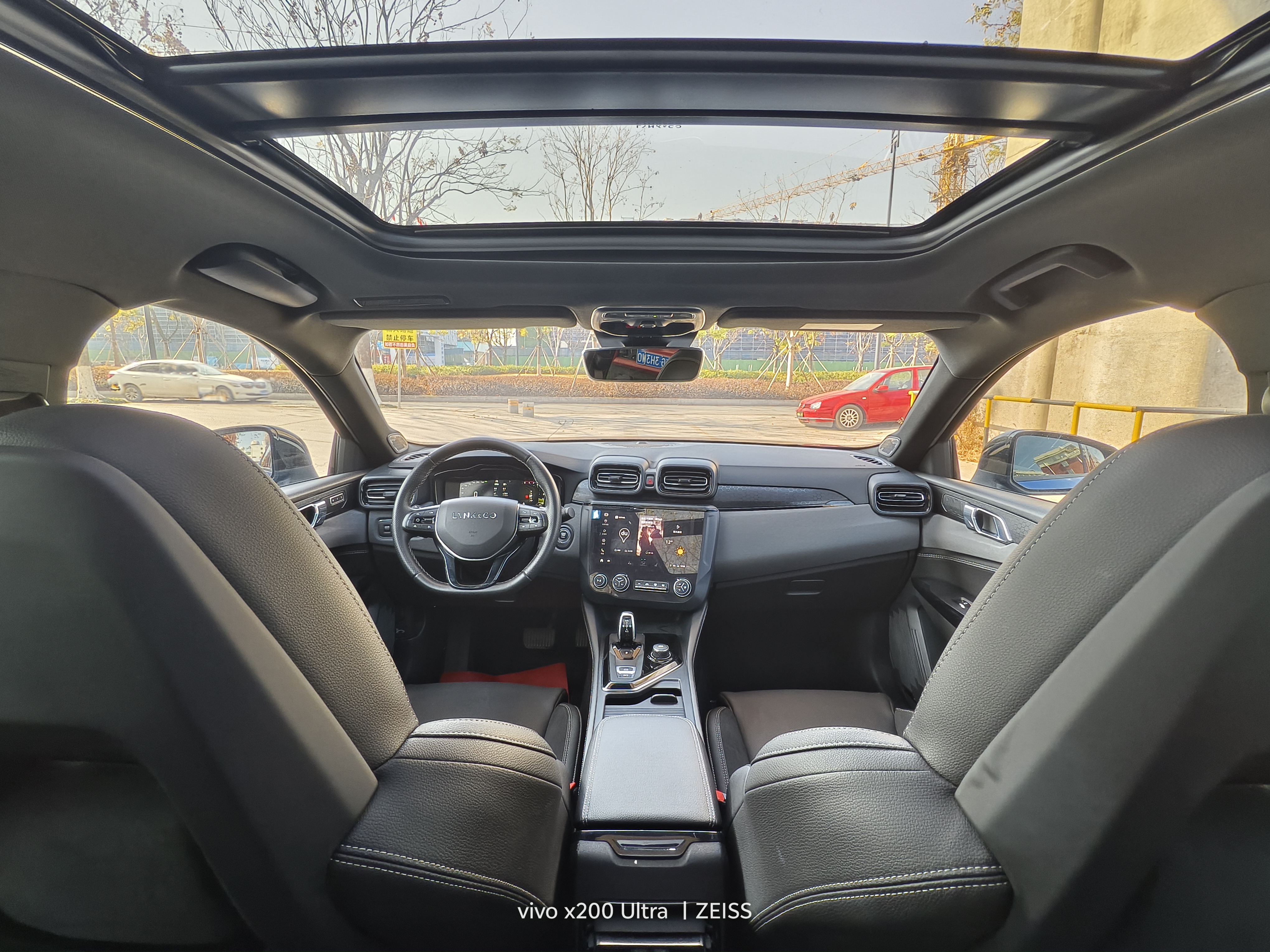 Lynk & Co 03 2021 car image #7