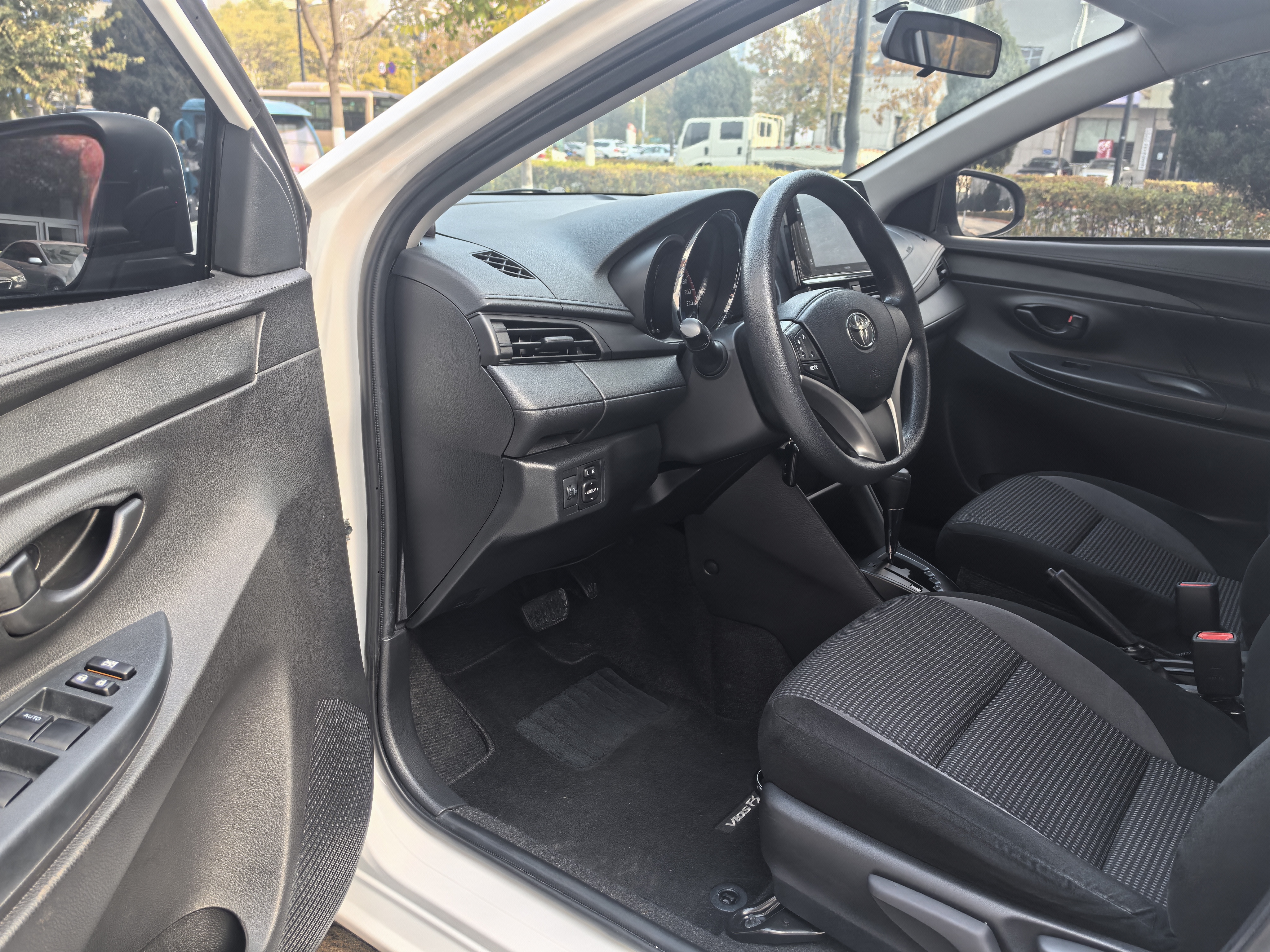 Toyota Vios FS 2021 #7 Toyota Vios FS 2021 immagine di auto #7