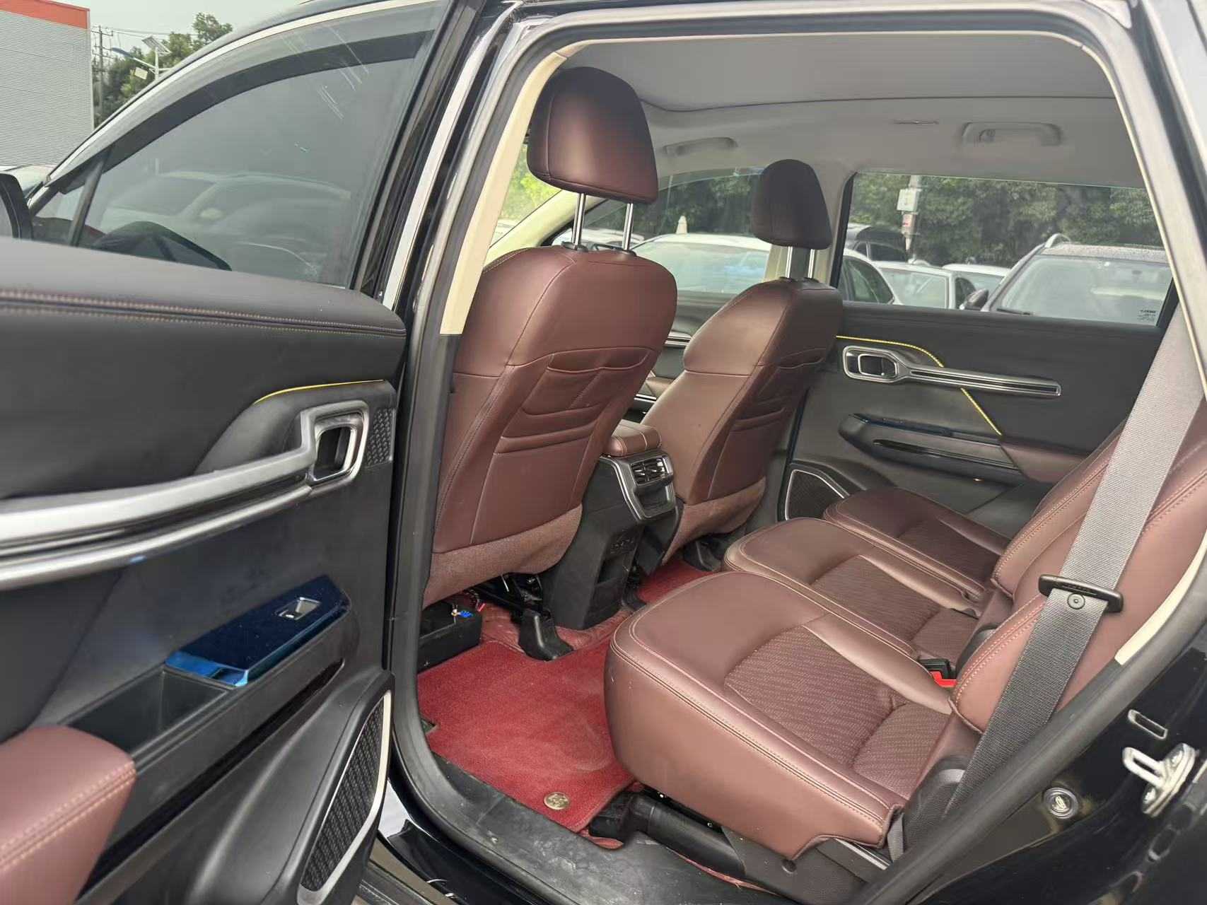 GEELY Okavango 2022 صورة سيارة #7