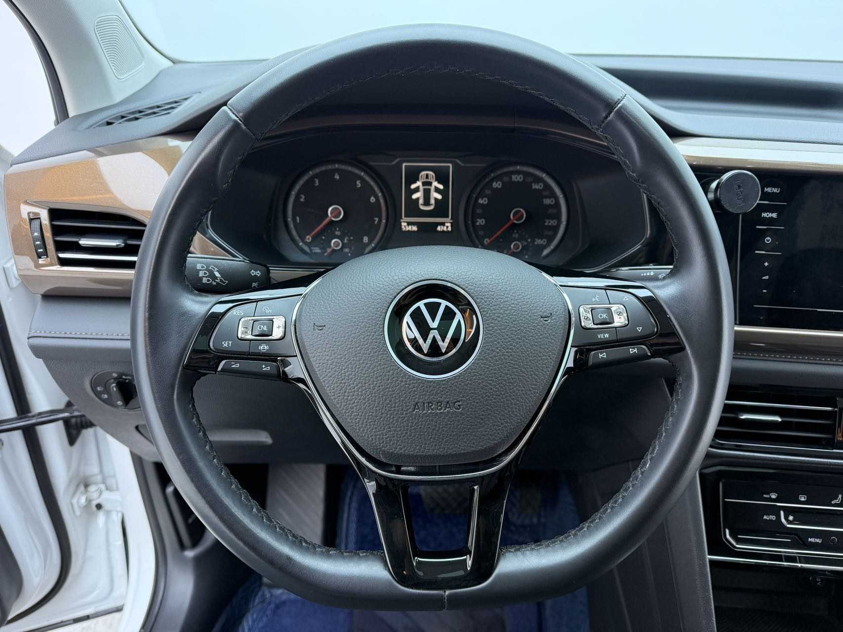Volkswagen Tharu 2021 #7 Volkswagen Tharu 2021 car image #7