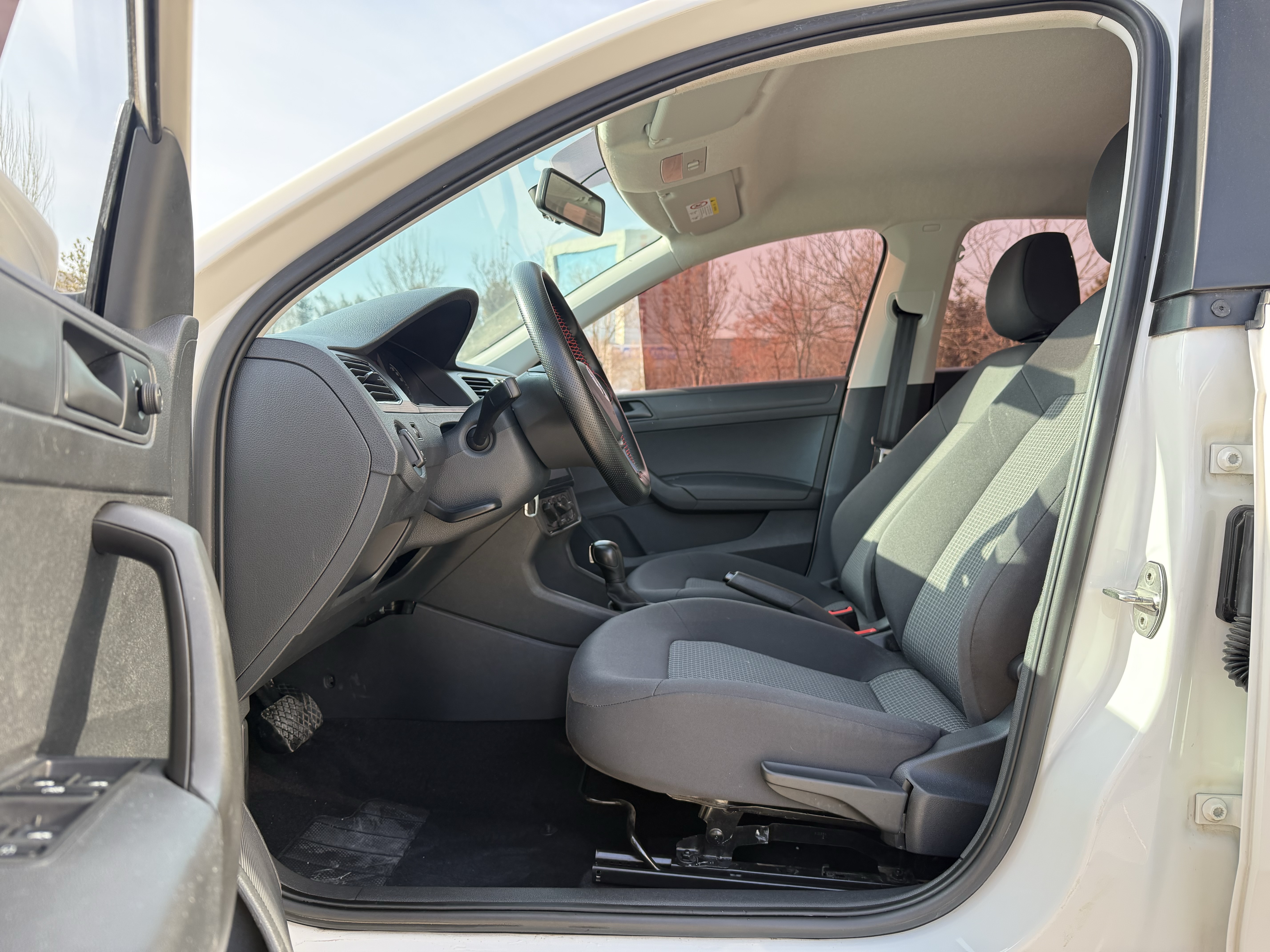 Santana 2021 car image #7