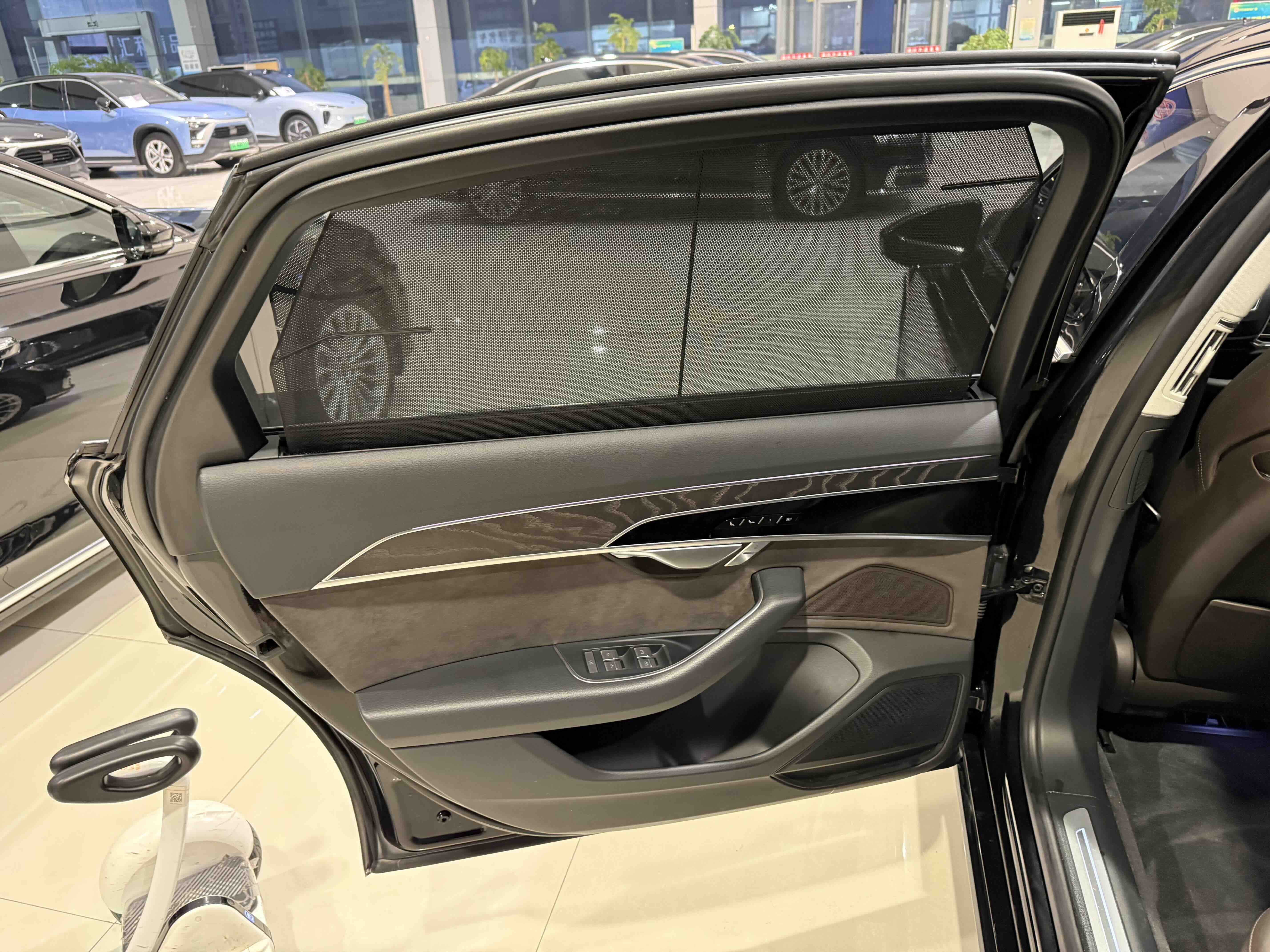 Audi A8 2021 car image #7