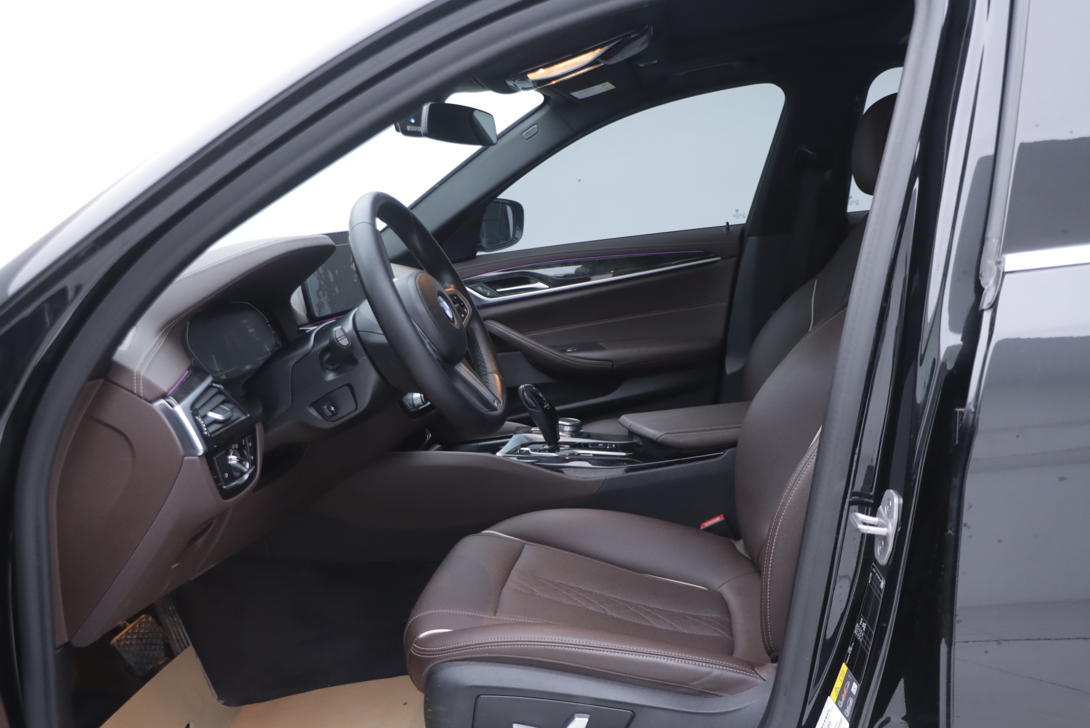 BMW 5 Series New Energy 2021 car image #7