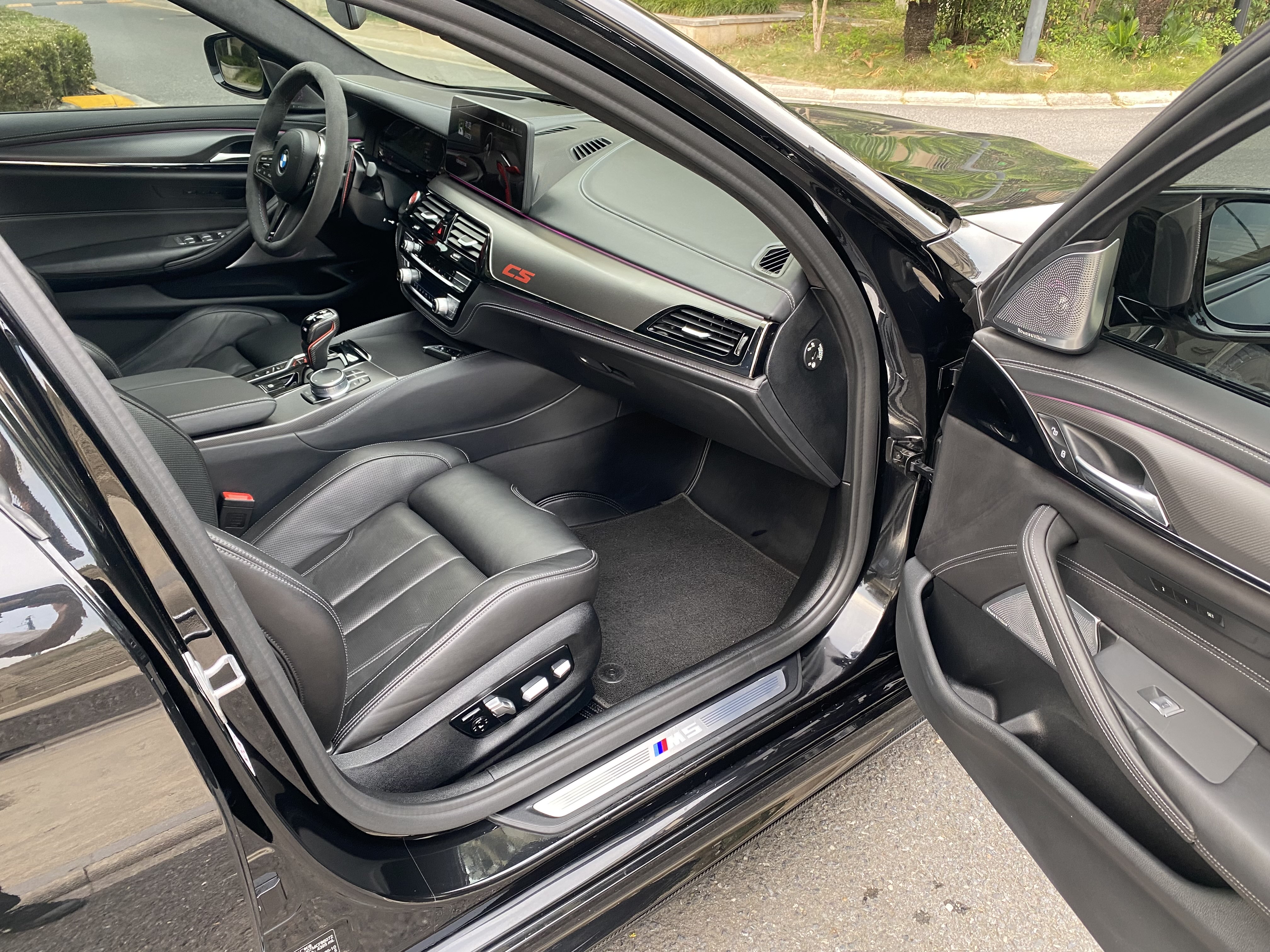 BMW M5 2021 изображение автомобиля #7