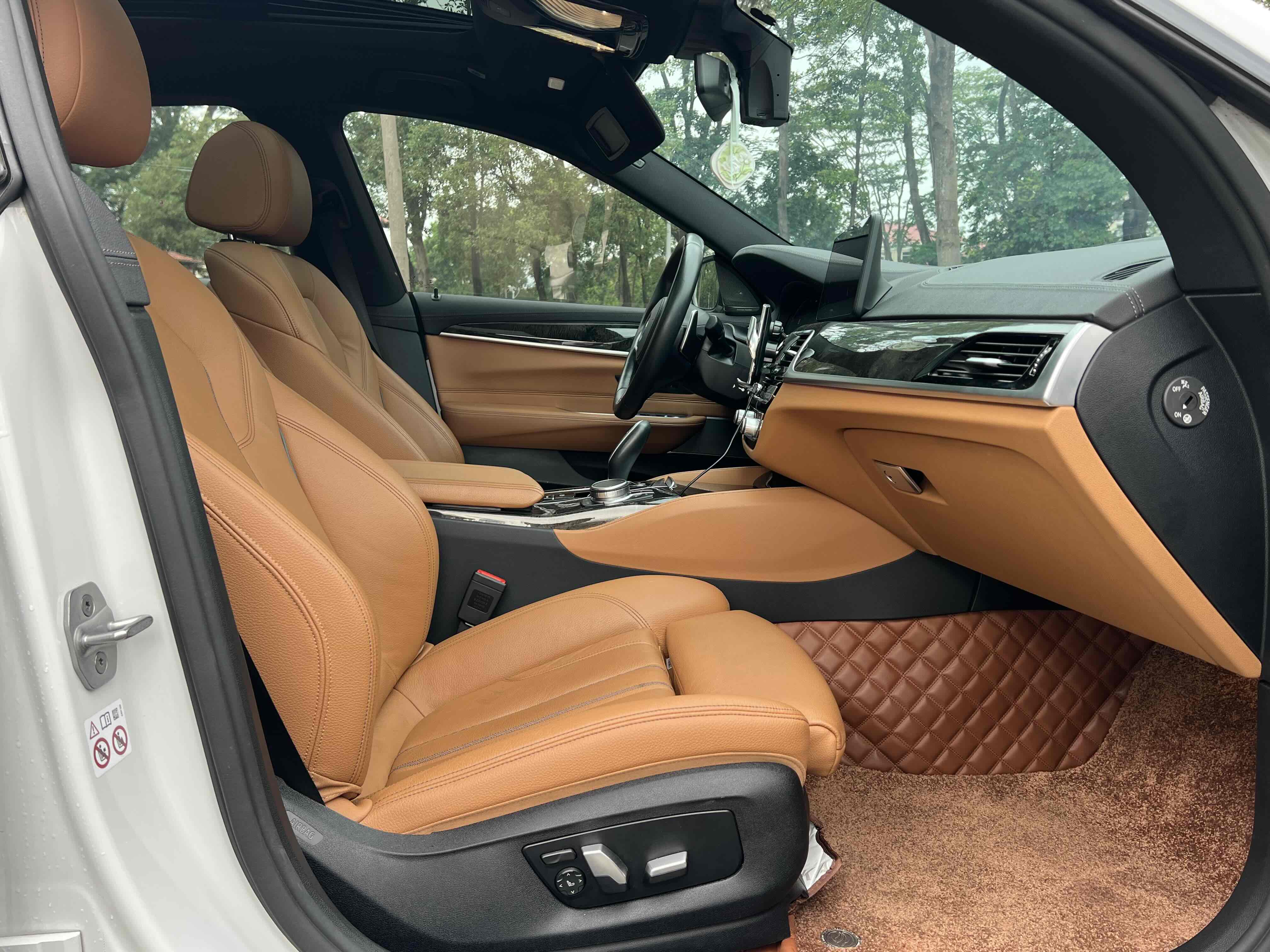 BMW 6 Series GT 2020 #7 BMW 6 Series GT 2020 immagine di auto #7