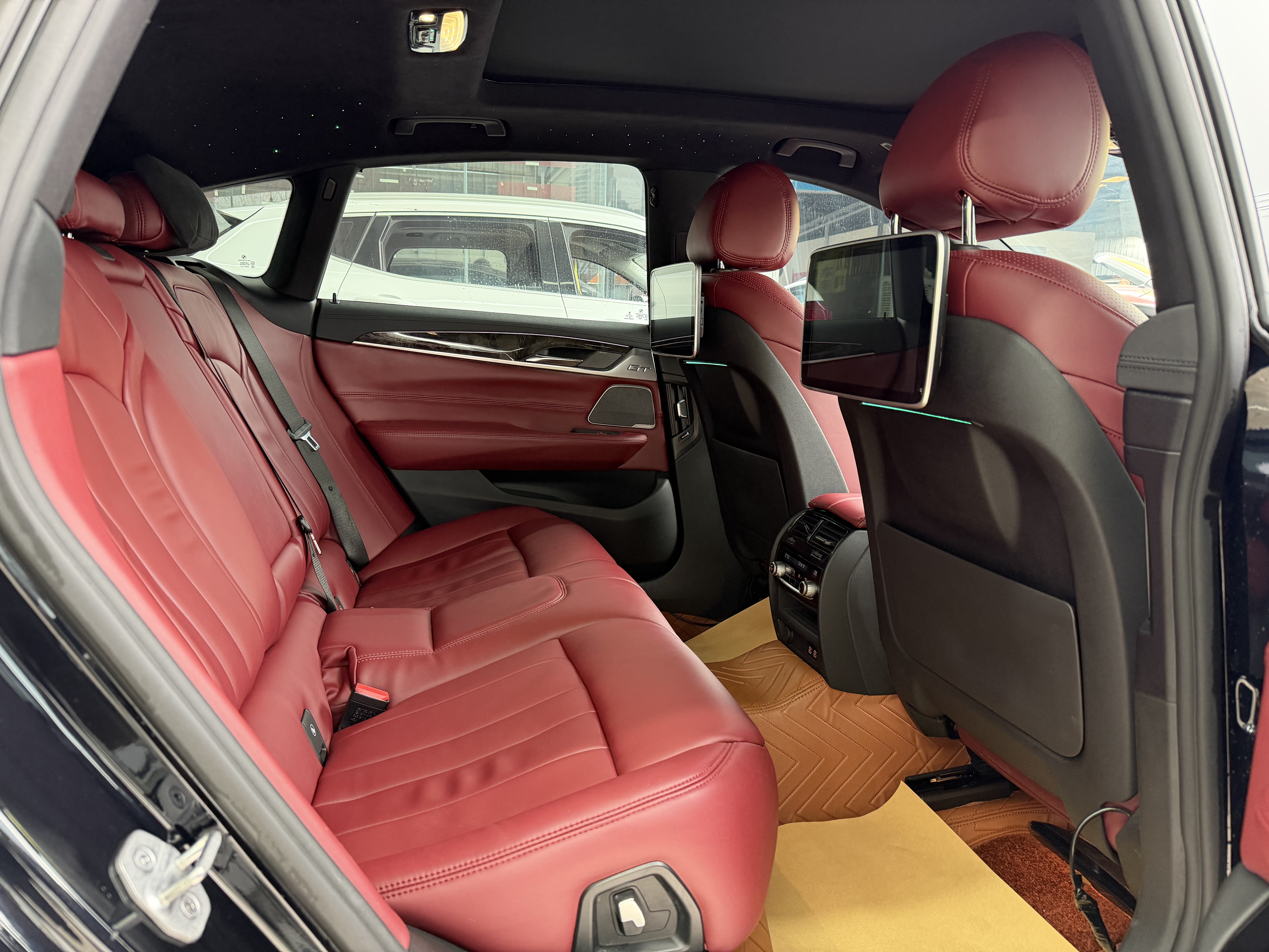 BMW 6 Series GT 2021 car image #7