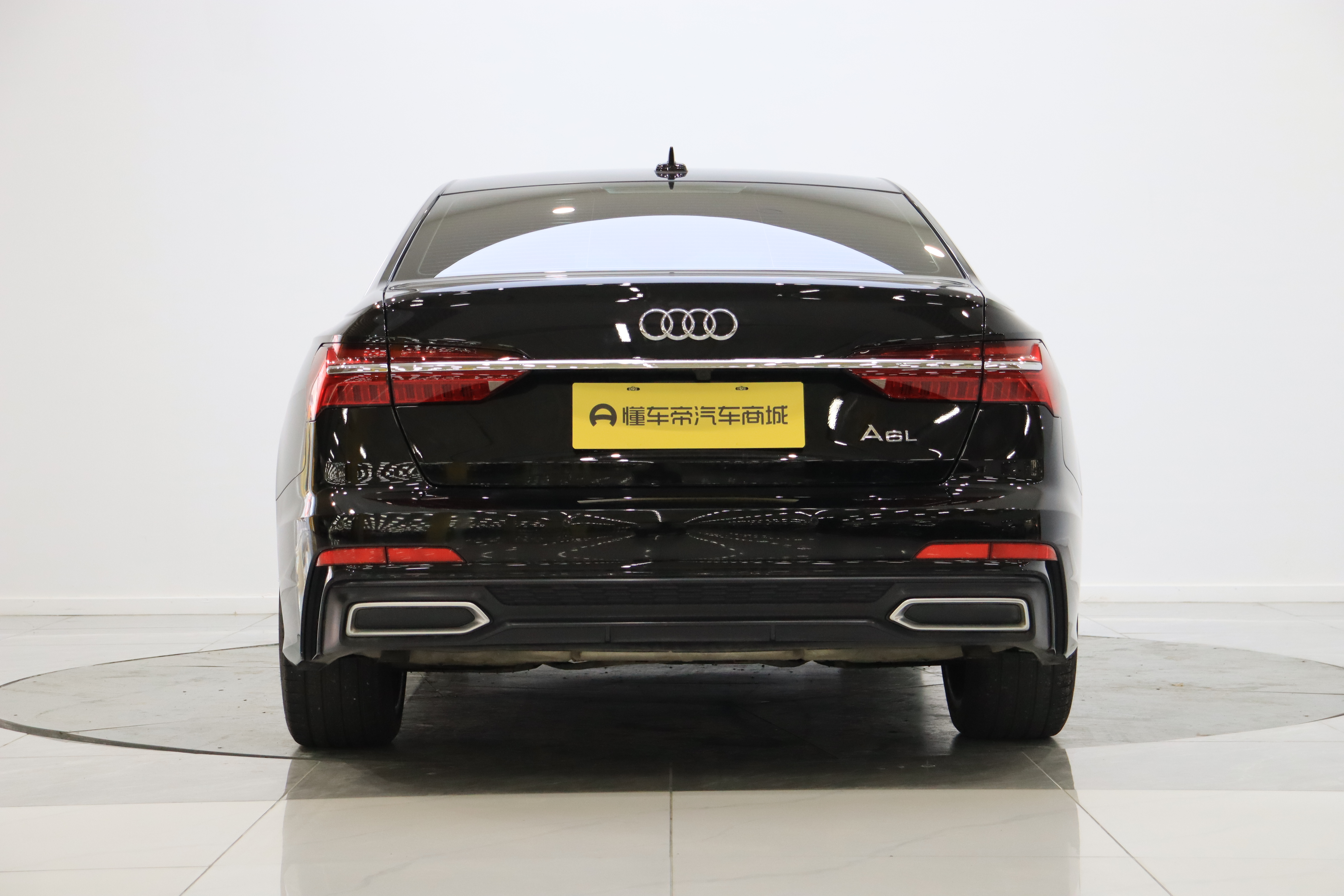 2021 car image #7