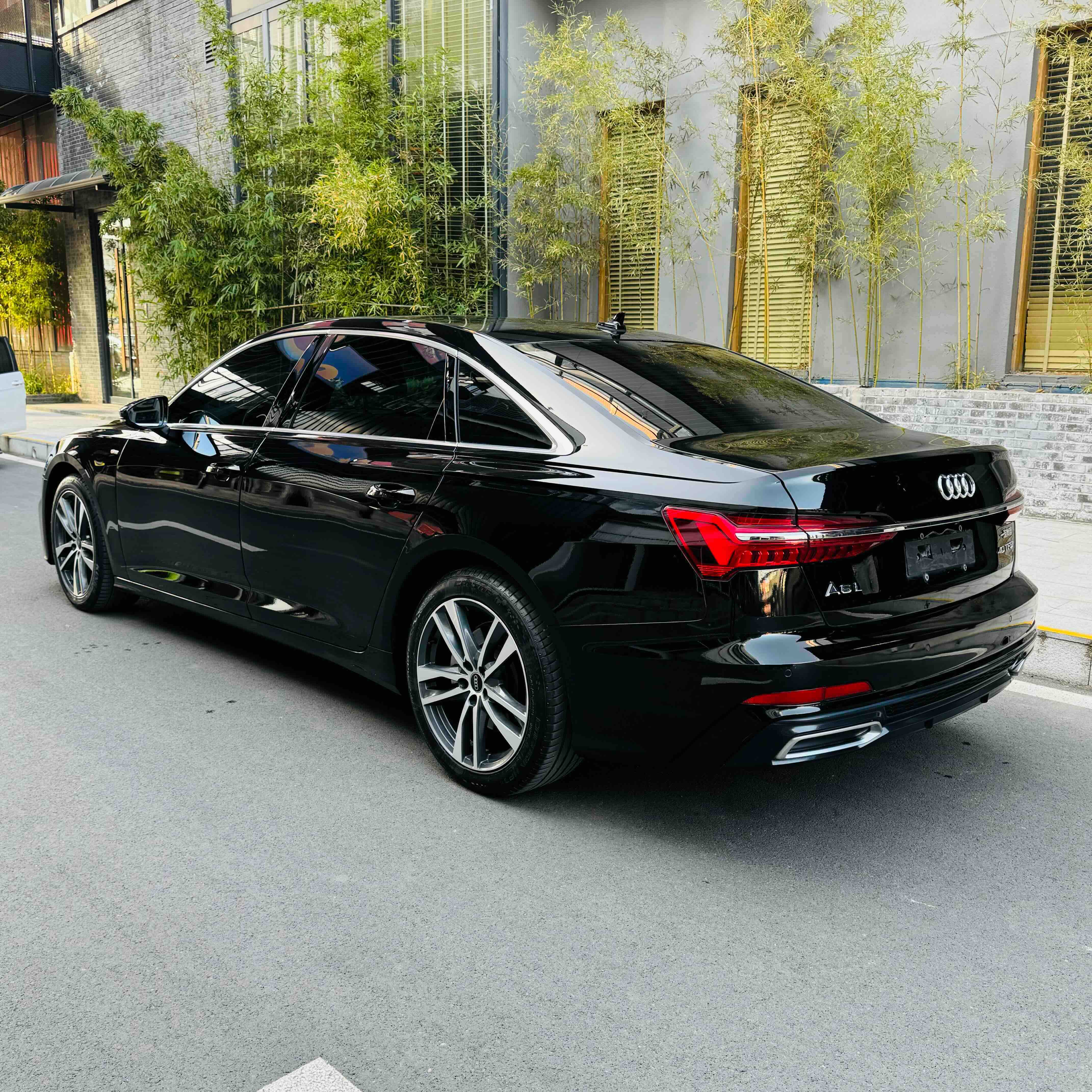 Audi A6L 2021 car image #7
