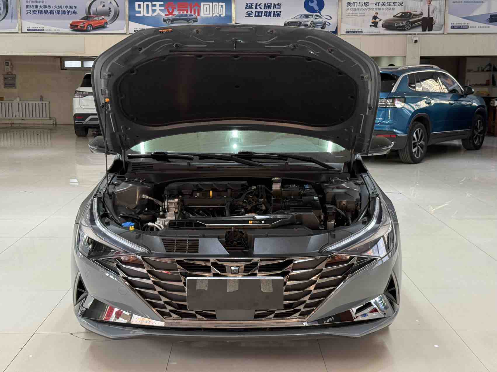 Hyundai Elantra 2021 immagine di auto #7