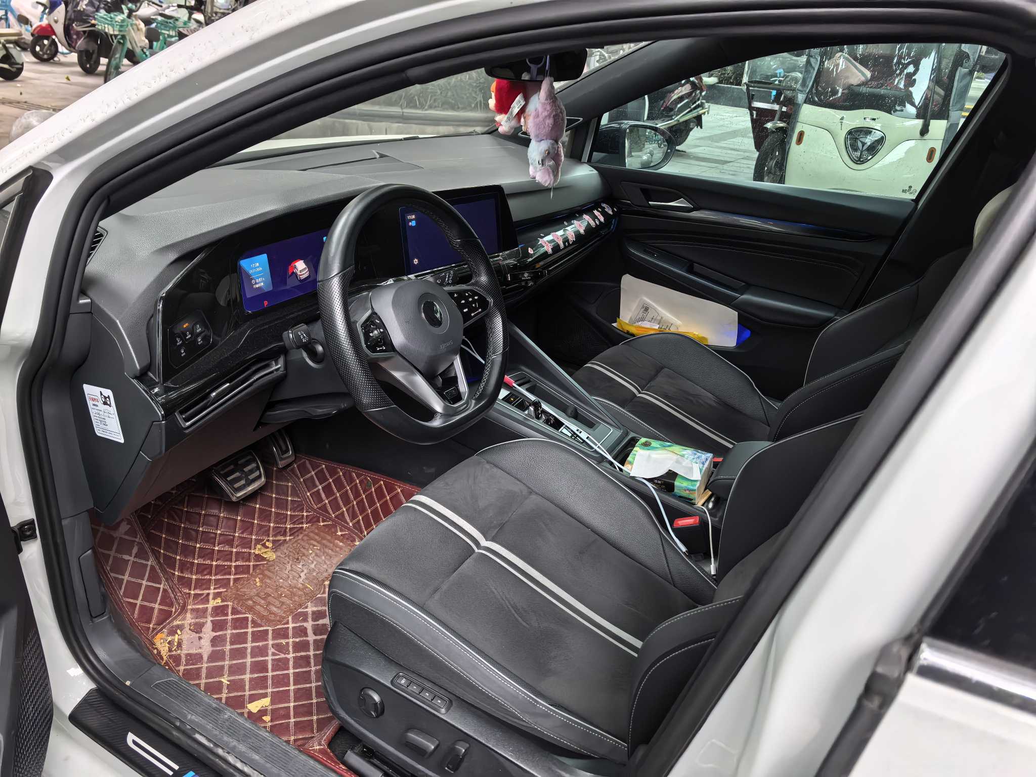 Volkswagen Golf 2020 car image #7