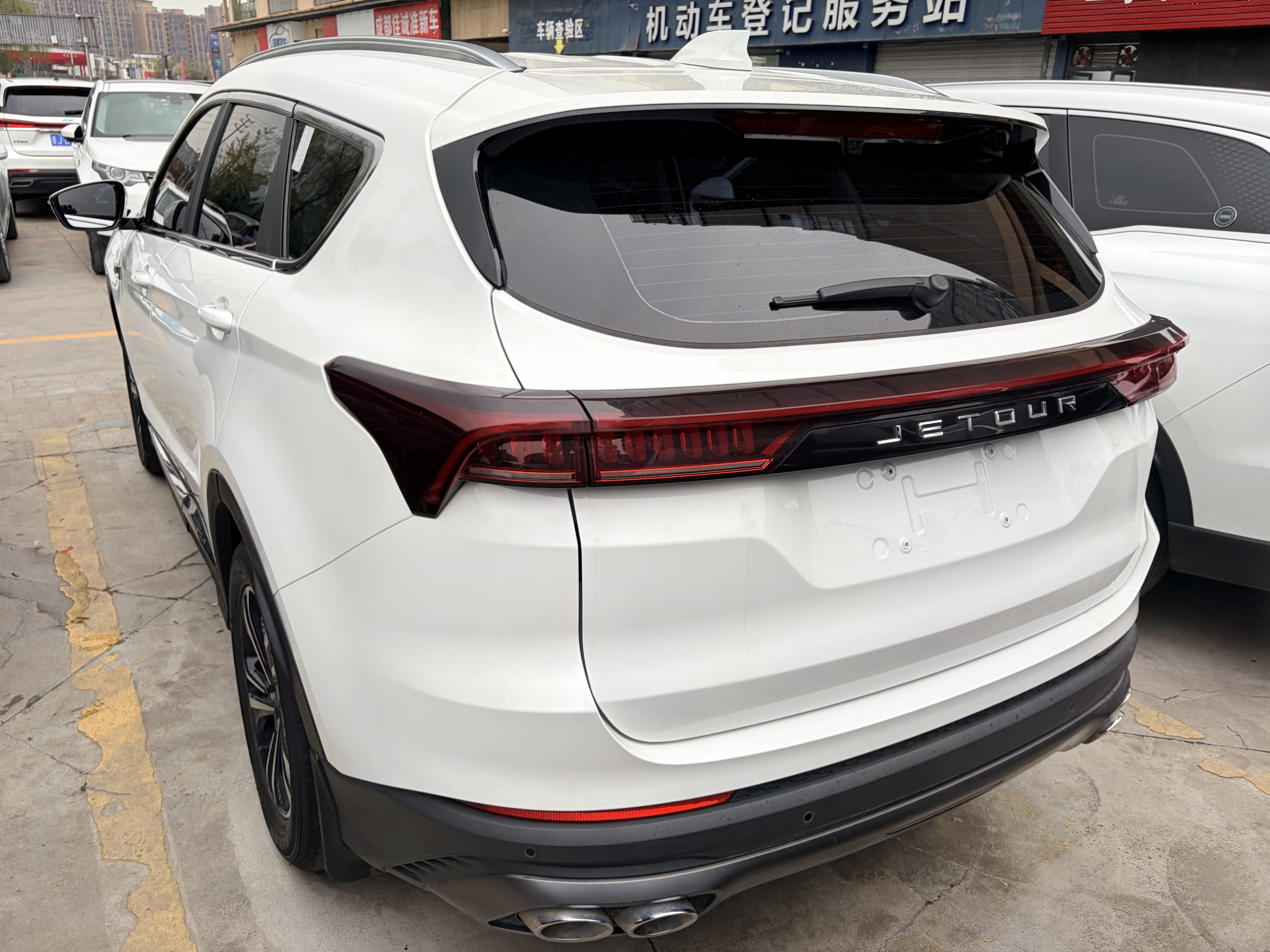 X70 PLUS 2021 #7 X70 PLUS 2021 car image #7
